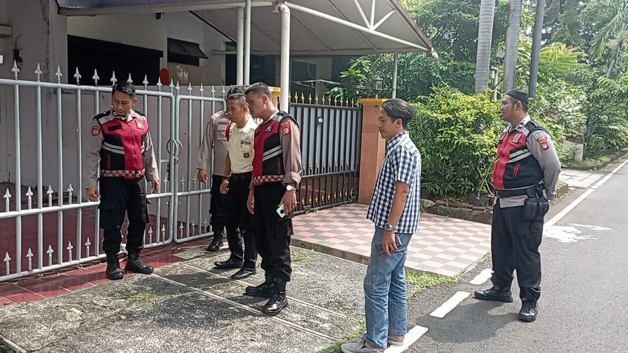 Patroli Mobile Pemukiman di Pulogadung: Antisipasi Keamanan Rumah Kosong Saat Mudik Lebaran