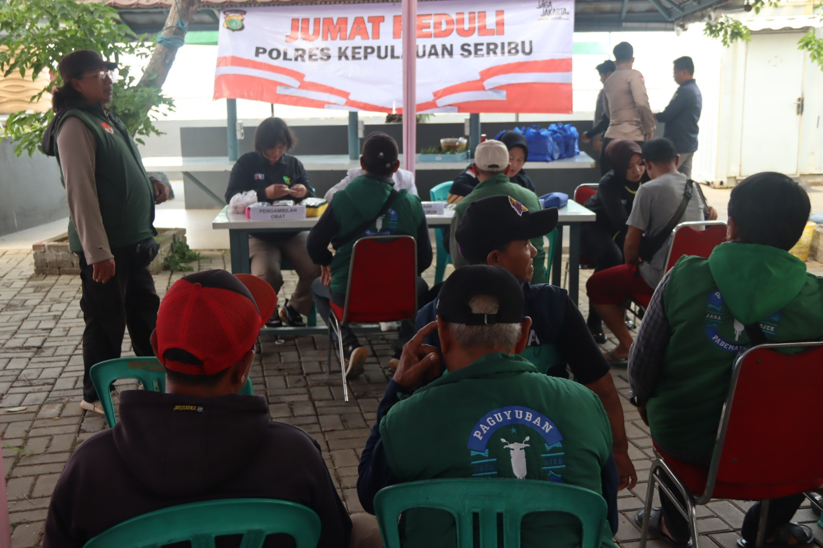 Jum’at Peduli Polres Kepulauan Seribu, Dari Layanan Kesehatan hingga Edukasi Keamanan untuk Warga