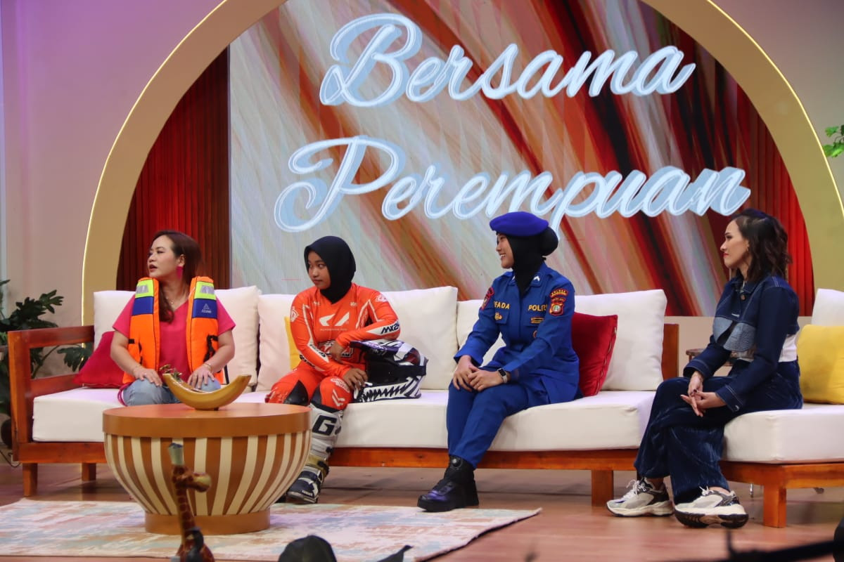 Polwan Satpolairud Polres Kepulauan Seribu Tampil Inspiratif di TVRI, Angkat Kisah “Perempuan Tangguh di Atas Air dan Lintasan”