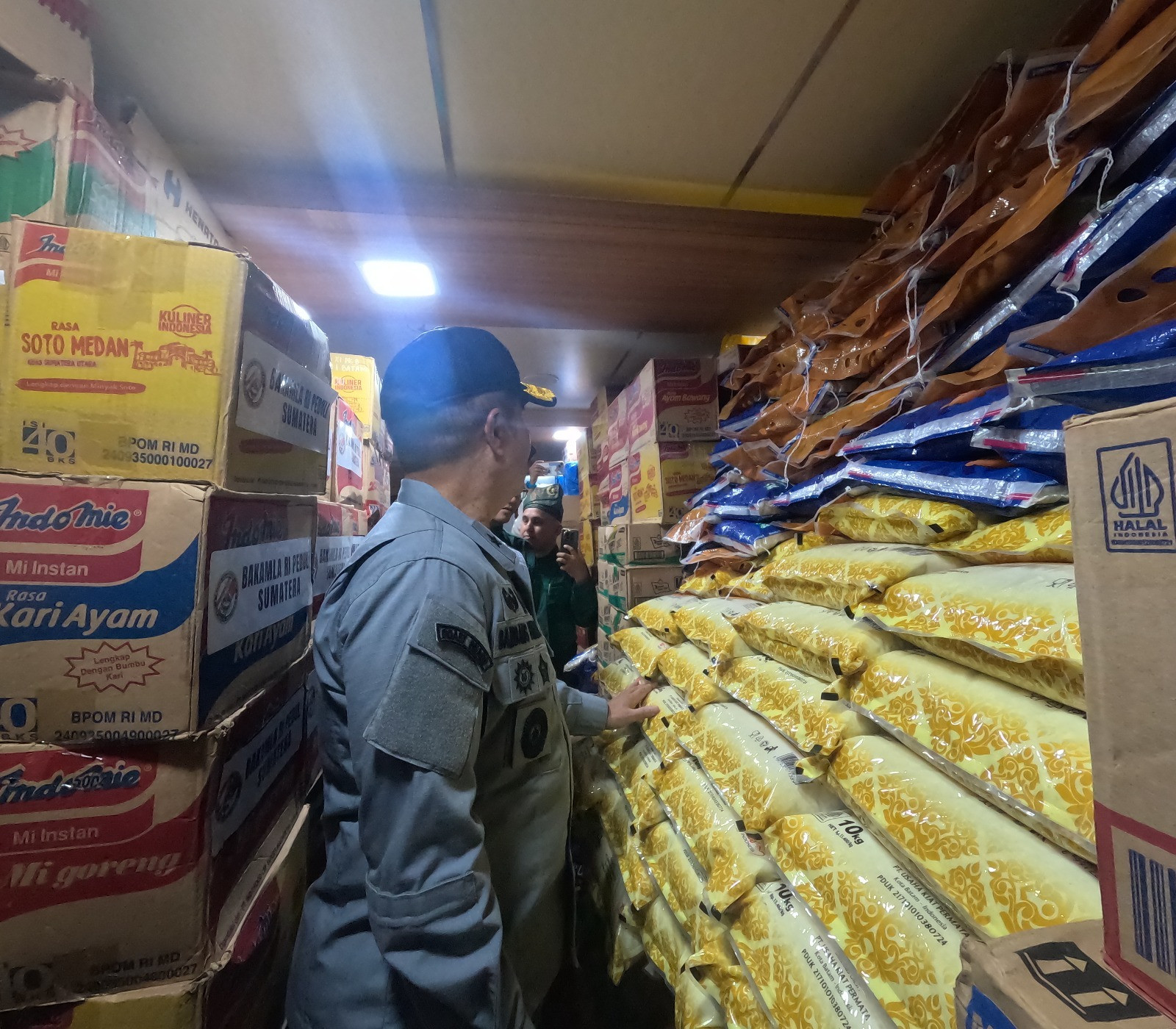 Lagi, Bakamla RI Berangkatkan KN. Pulau Dana-323 Bawa 92,2 Ton Peduli Sumatra