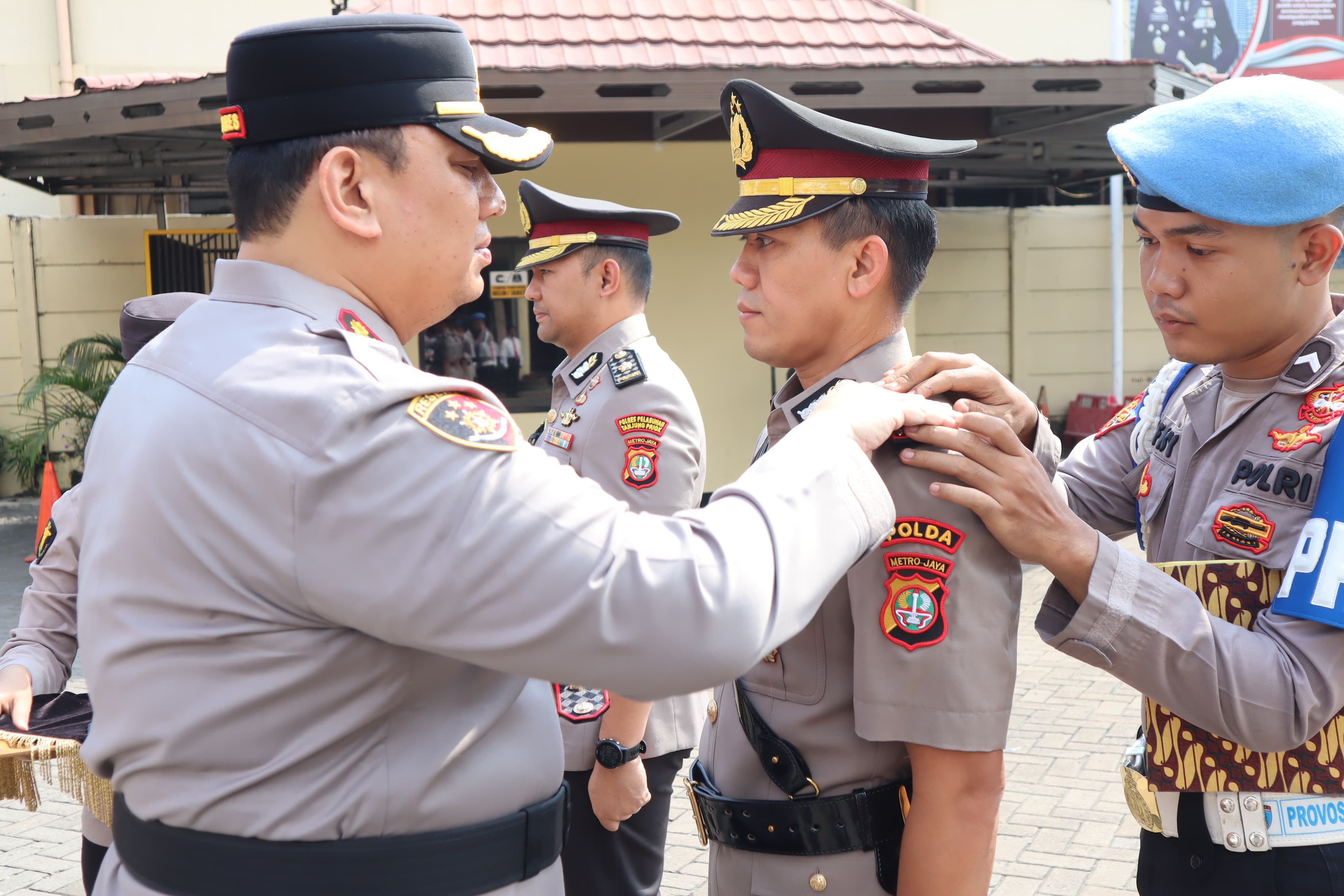 Kapolres Pelabuhan Tanjung Priok Pimpin Sertijab Wakapolres dan Kasatsamapta