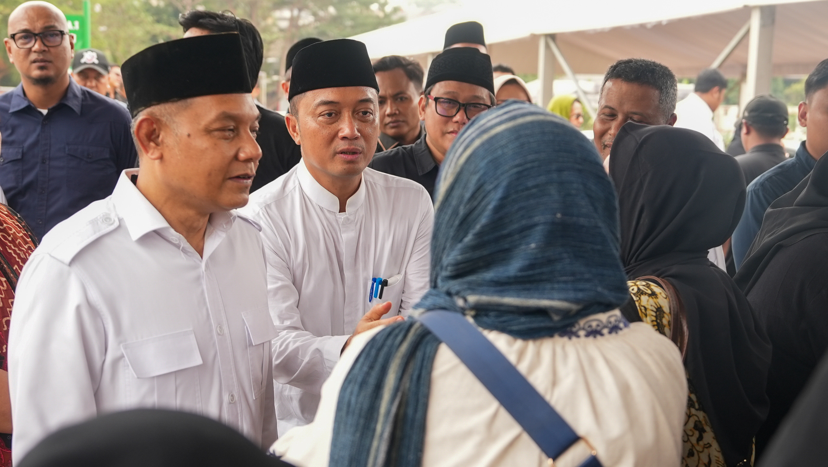 Ketua MPR, Wakil Ketua DPR hingga Mensesneg Antar Kader Gerindra Lisman Puja Kusuma ke Peristirahatan Terakhir