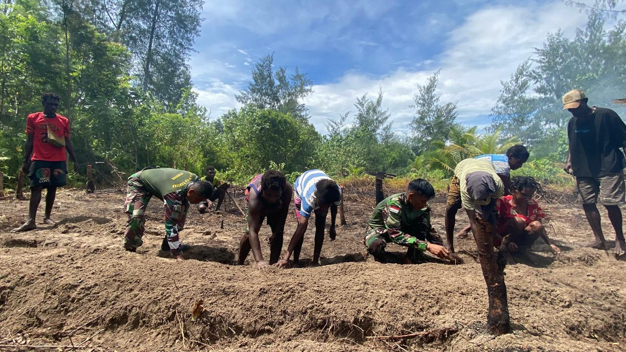 Bedengan Rampung, Lahan Program TMMD di Kampung Keakwa Siap Ditanami