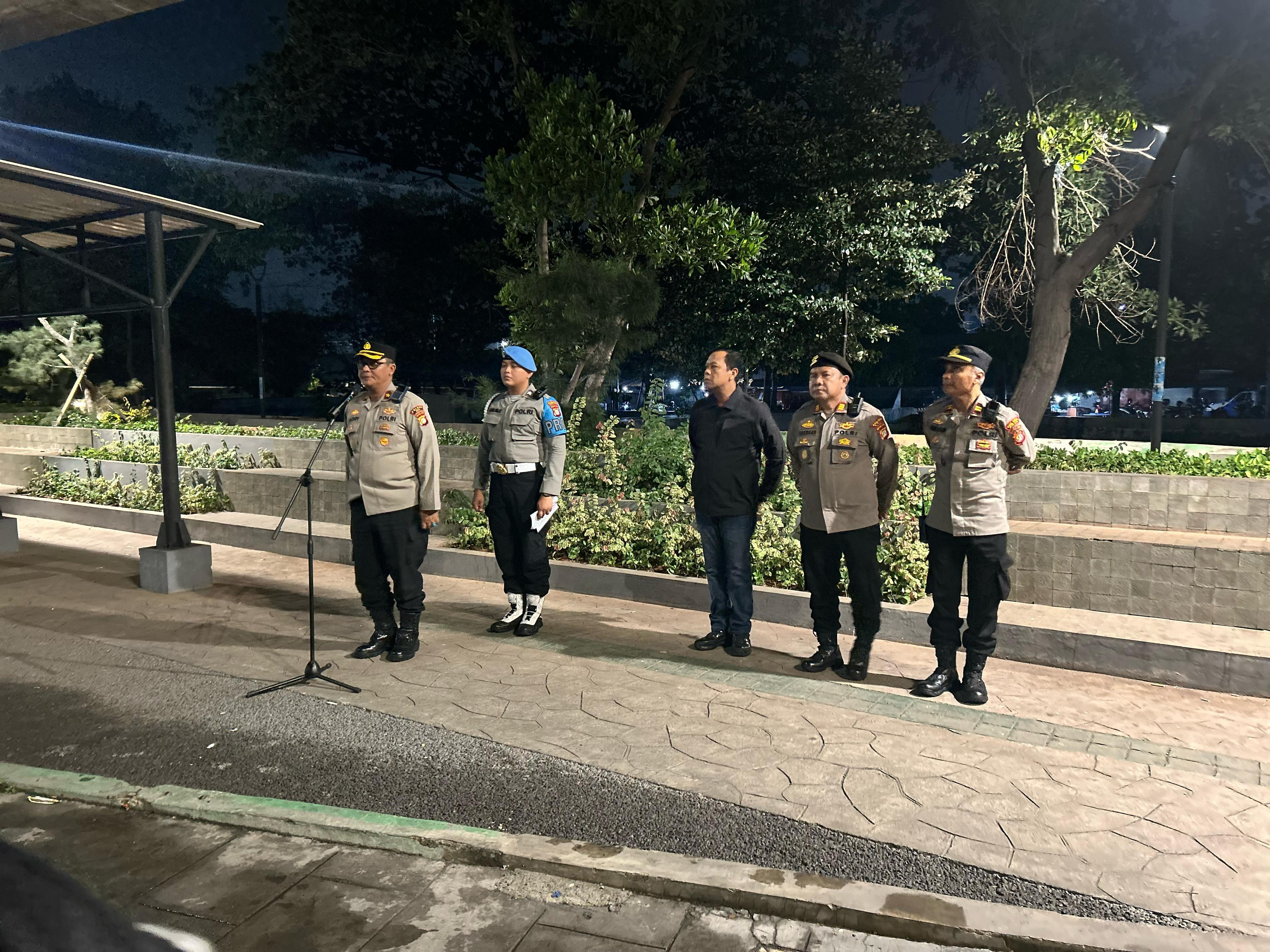 Kapolsek Koja Pimpin Apel KRYD : Antisipasi Tawuran dan Kejahatan Jalanan di Malam Minggu