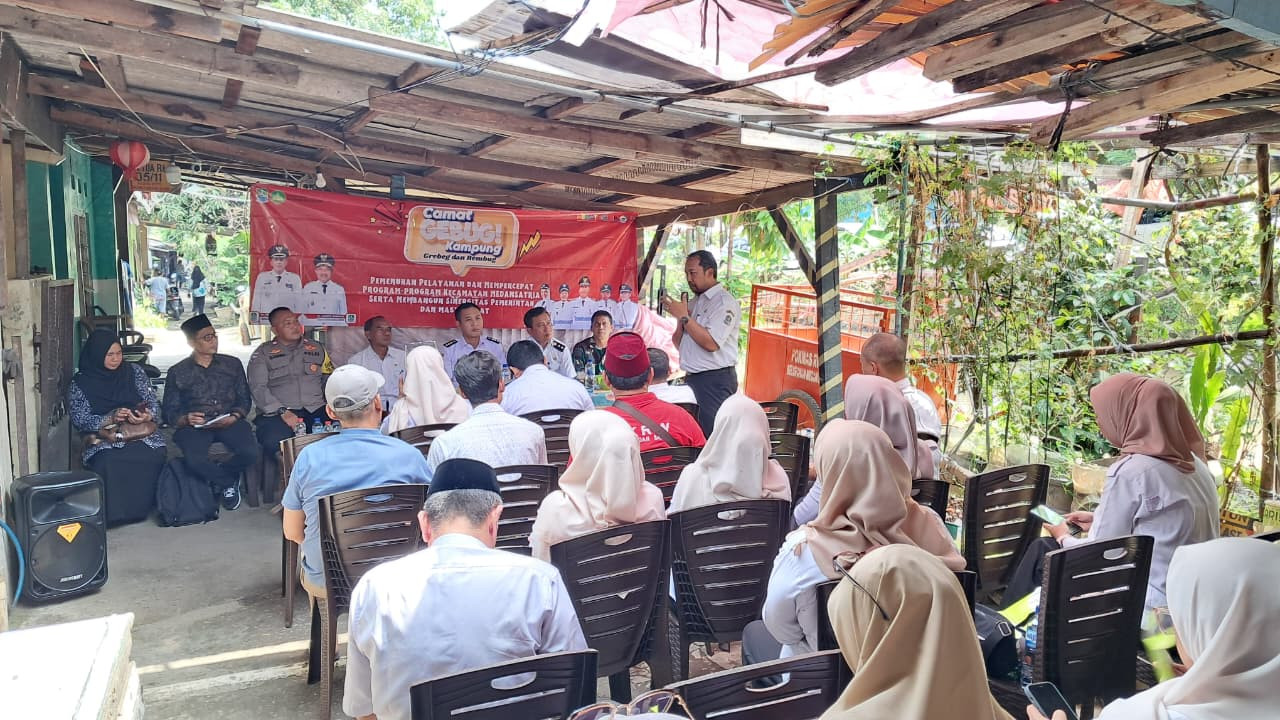 Wujudkan Lingkungan Sejahtera, Tiga Pilar Kecamatan Medan Satria Gelar Rapat Minggon di Pondok Ungu