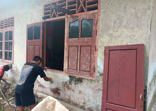 Rehab rumah milik Bapak Herman capai 80 persen, Satgas TMMD ke-129 Kodim 1807/Sorong Selatan hadirkan harapan baru bagi warga