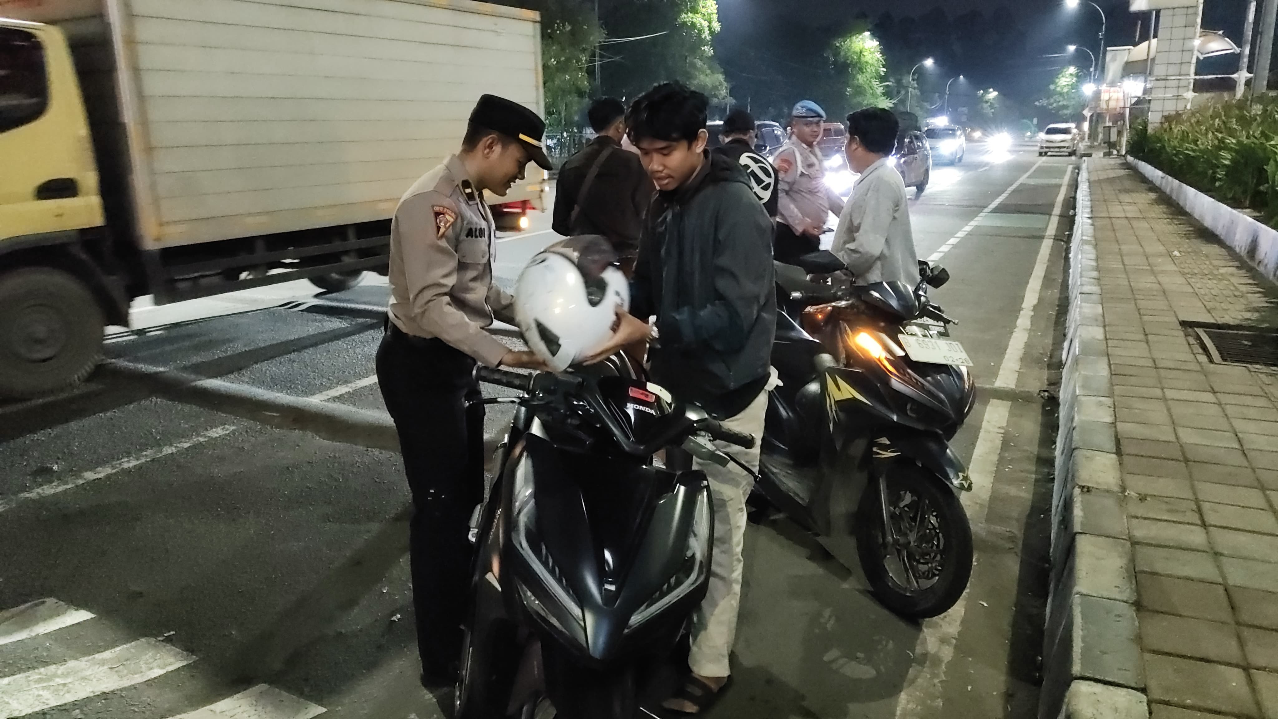 Operasi Cipta Kondisi Digelar Tengah Malam Takbir Idul Adha 2026, Polisi Sisir Pengendara Cegah adanya kriminalitas