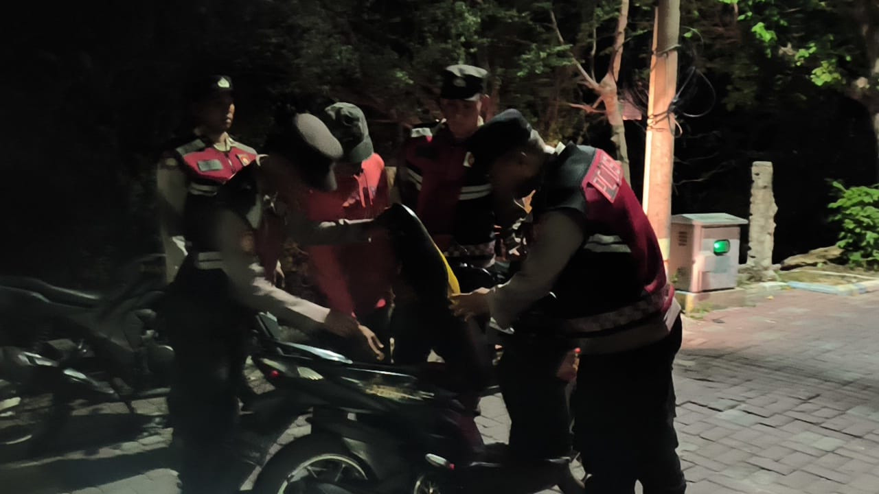 Jakarta On The Spot, Polsek Kepulauan Seribu Utara Ajak Warga Manfaatkan Layanan Polisi 110 dan Jaga Kamtibmas