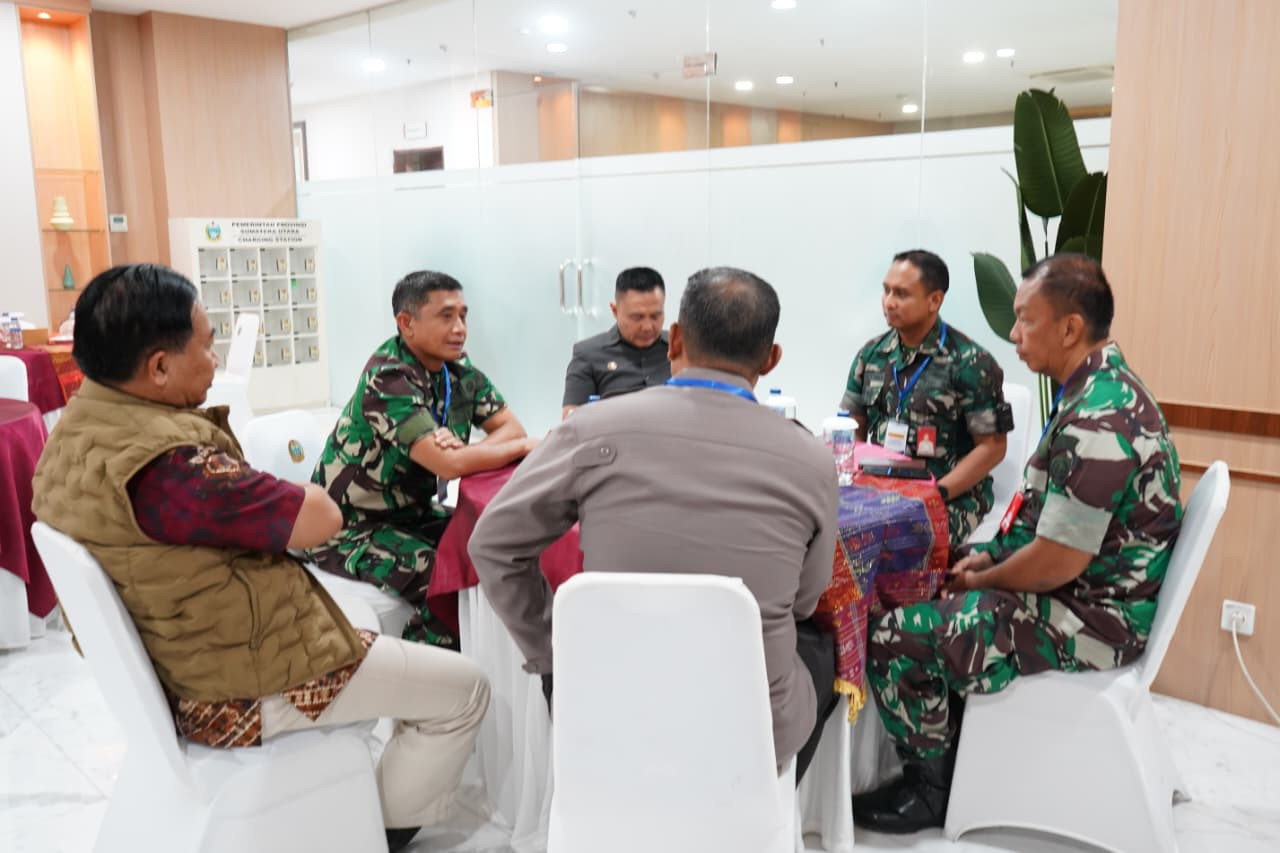 Dukung Keberlangsungan Serta Efektifitas  Pelaksanaan Program Koperasi Desa/Kelurahan Merah Putih, Wadan Kodaeral I Hadiri Rapat Konsolidasi