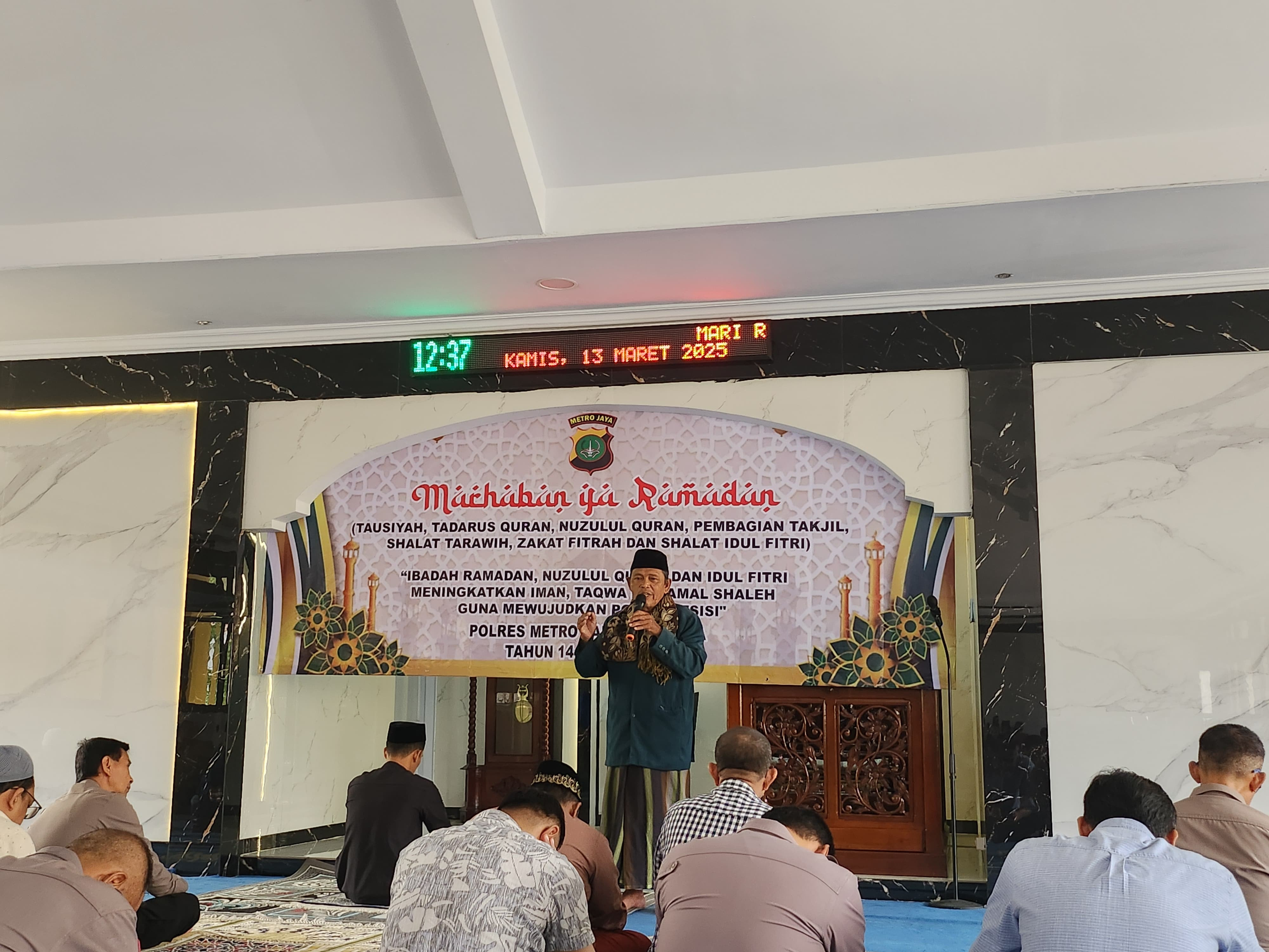 Tausiyah Ramadhan di Masjid Madani Polres Metro Jakarta Utara: Menyentuh Hati dan Penuh Hikmah