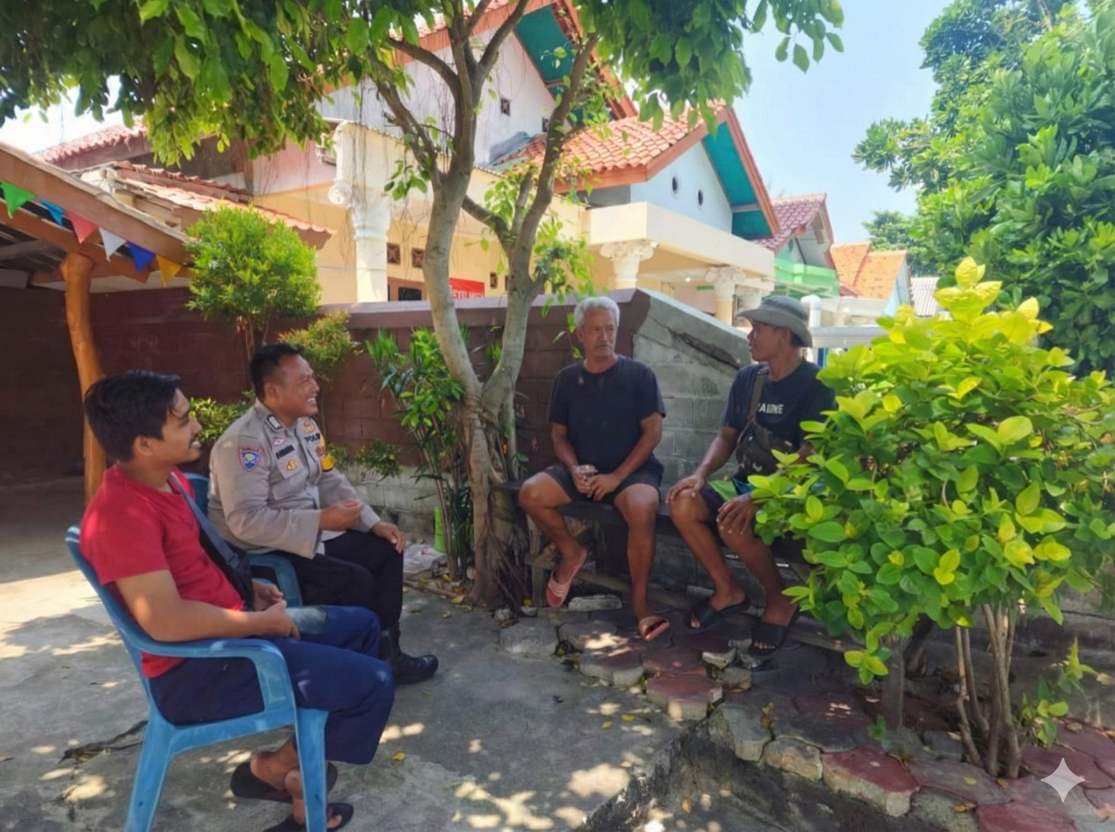 Bhabinkamtibmas Pulau Pramuka Ajak Warga Jaga Kamtibmas Demi Wisata yang Aman dan Nyaman