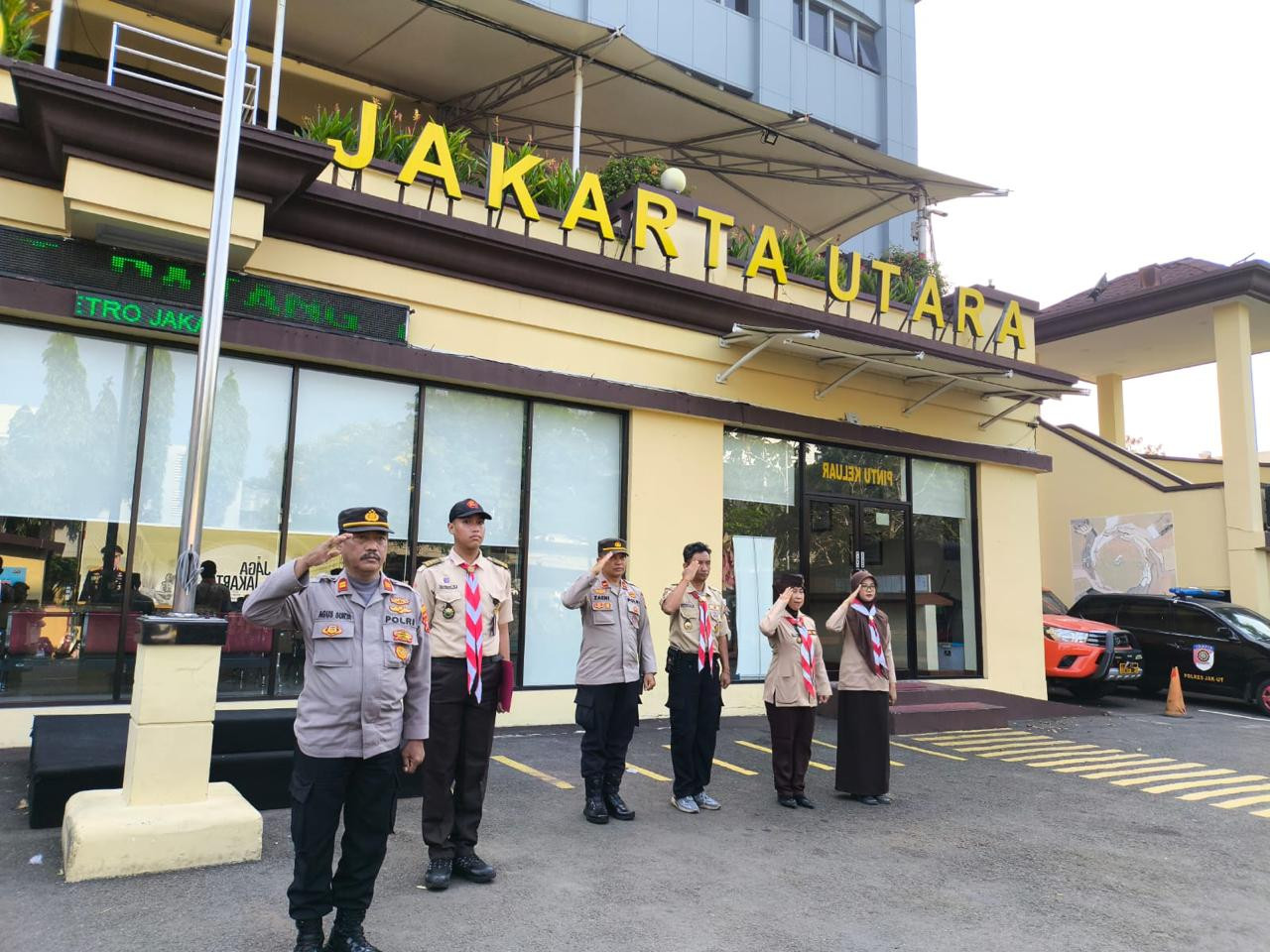 Pra-Dikdas Saka Bhayangkara Angkatan 008 Polres Metro Jakarta Utara Bentuk Generasi Muda Disiplin dan Berkarakter