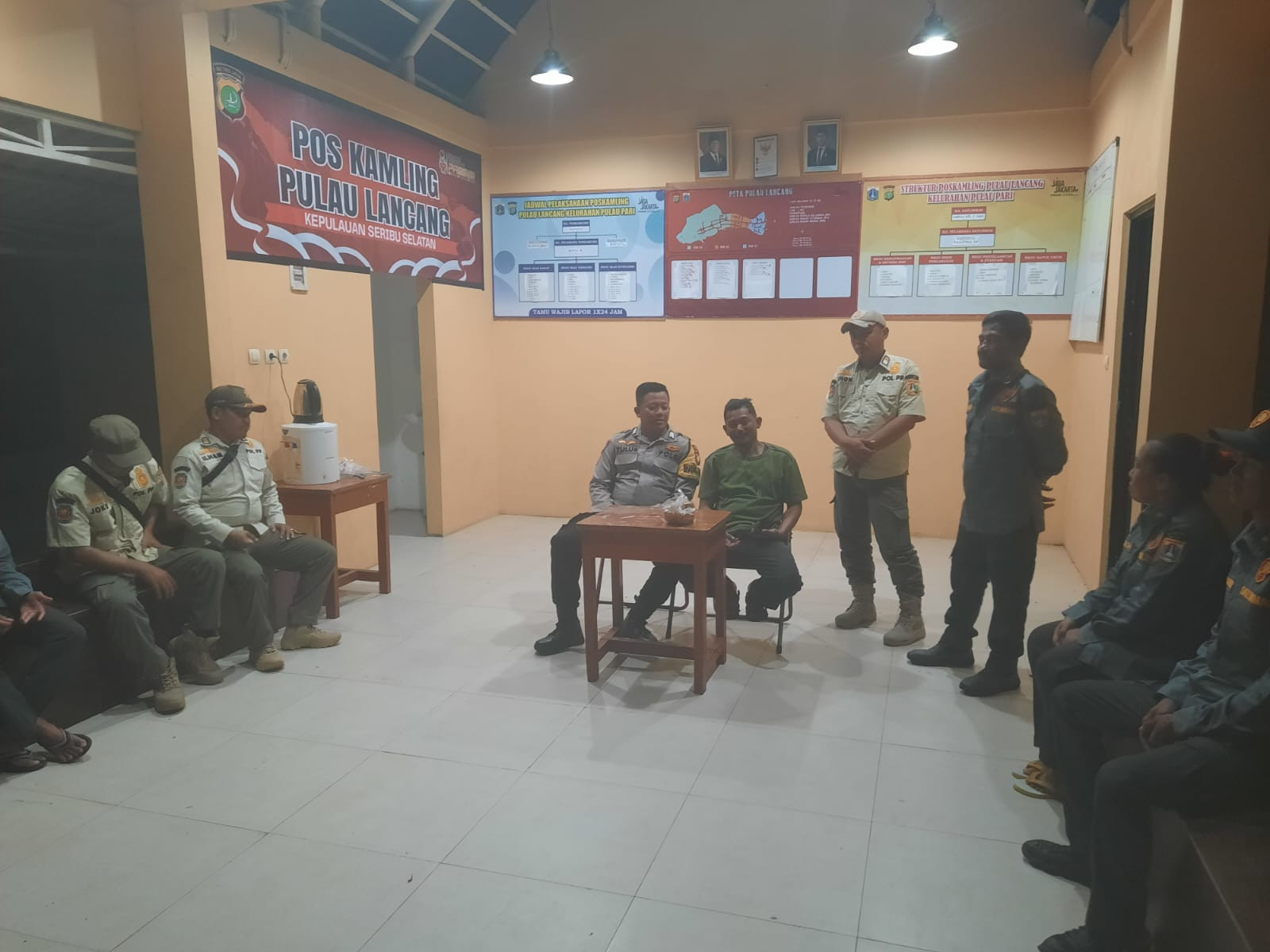 Polsek Kepulauan Seribu Selatan Gelar Patroli Malam Gabungan, Perkuat Siskamling Cegah Guantibmas