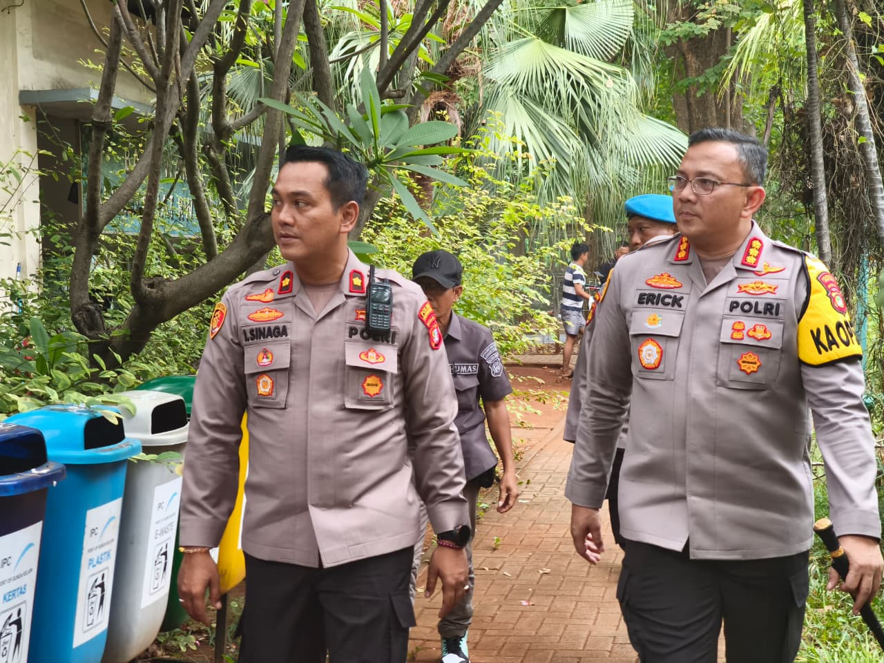 Kapolres Metro Jakarta Utara Ngopi Kamtibmas Bersama Warga Ancol, Perkuat Sinergi dan Keamanan Lingkungan