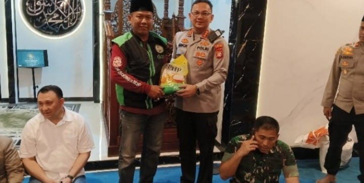Polres Metro Jakarta Utara Gelar Bakti Sosial dan Kesehatan untuk Komunitas Ojek Online