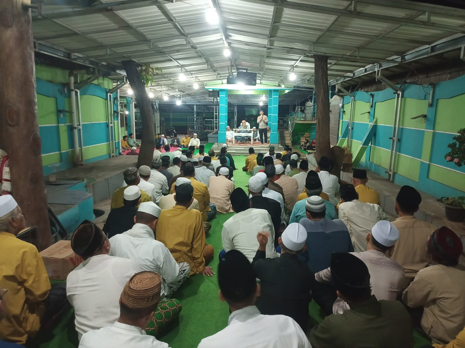 Kapolsek Bekasi Barat Ajak Warga Jaga Kamtibmas dalam Pengajian As Salmaniyah