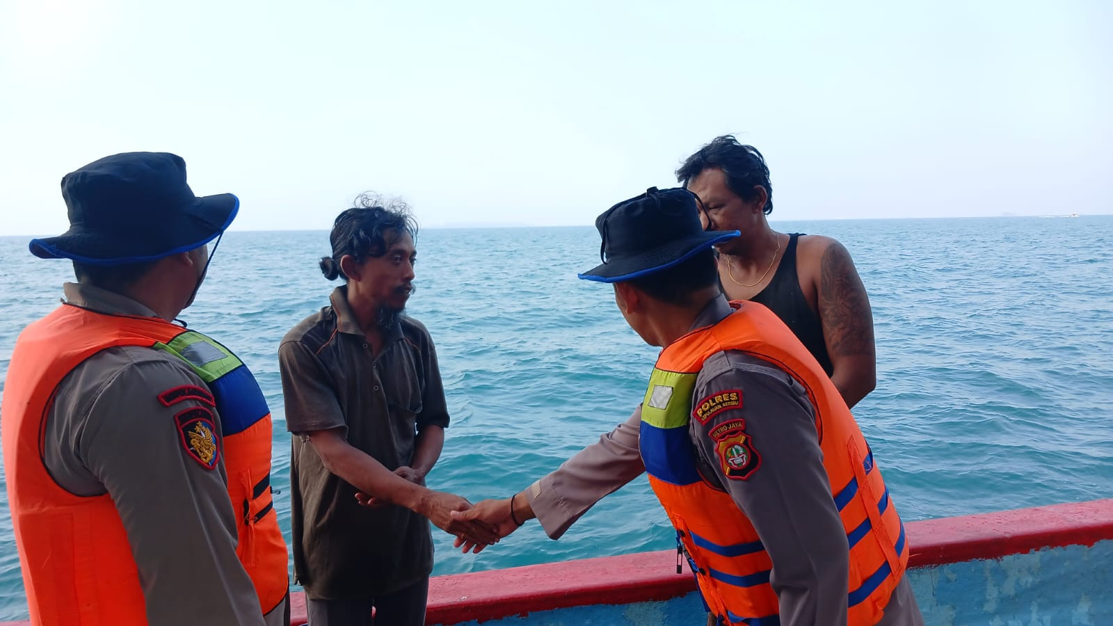 Jakarta On The Spot, Satpolairud Polres Kepulauan Seribu Perkuat Kemitraan dengan Nelayan, Sosialisasikan Keselamatan Melaut dan Layanan Polisi 110
