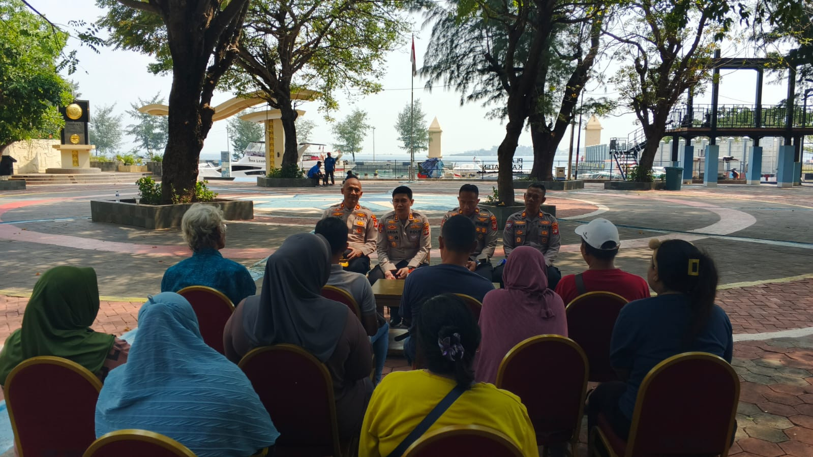 Kapolres Kepulauan Seribu Gelar Jumat Curhat dan Jaga Jakarta On The Spot di Pulau Tidung, Ajak Warga Aktif Jaga Kamtibmas