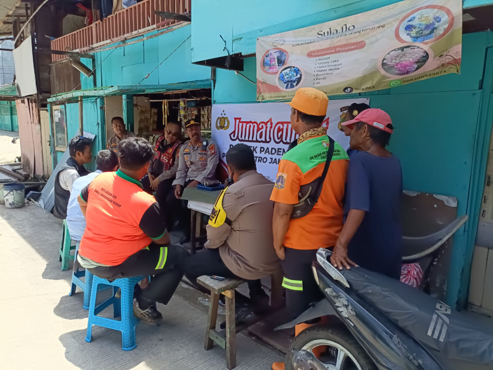 Polsek Pademangan Gelar “Jumat Curhat” untuk Perkuat Komunikasi dan Keamanan Warga