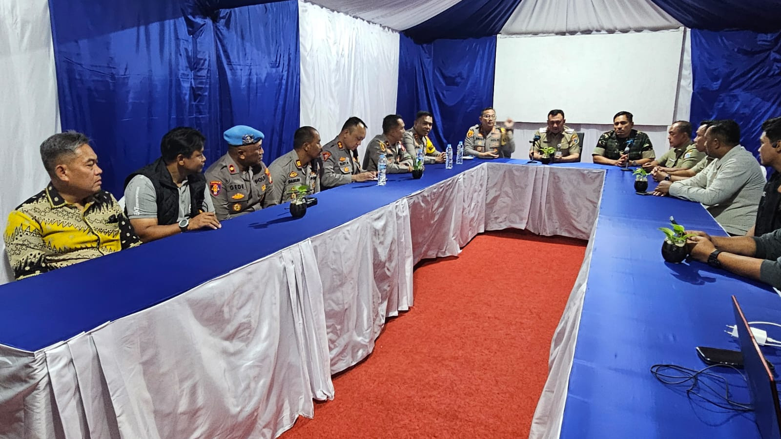 Kapolres Metro Jakarta Utara Tinjau Pos Pengamanan Ancol, Pastikan Kesiapan NATARU 2025