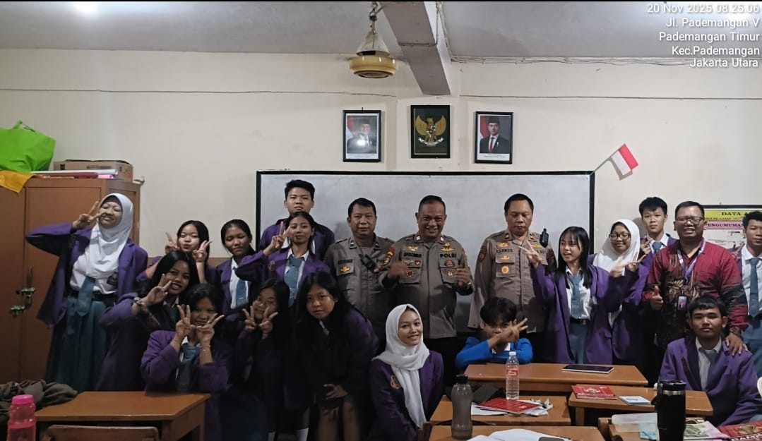 Polsek Pademangan Sosialisasikan Bahaya Kenakalan Remaja dan Narkoba di SMK Harapan Mulia