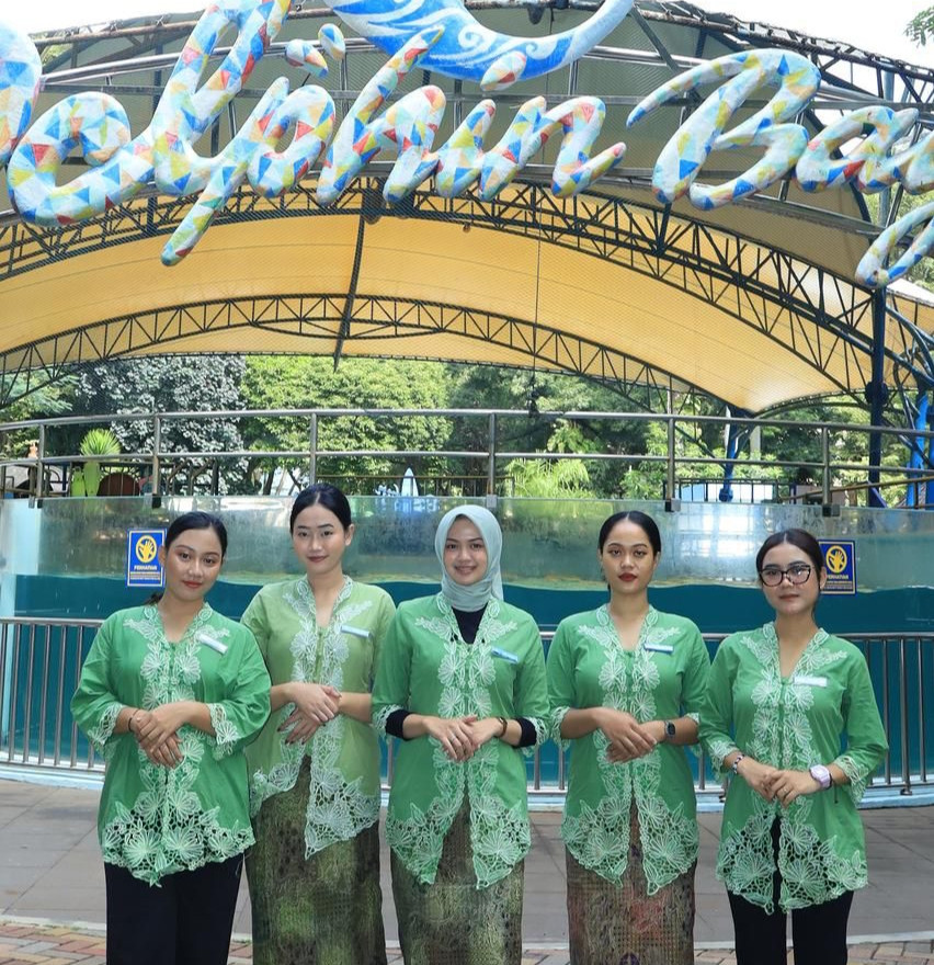 Peran Penting Wanita dalam Membangun Pariwisata