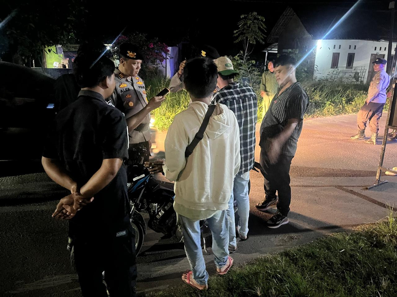 Polsek Cabangbungin Gelar Operasi Kejahatan Jalanan, 1 Motor Diamankan