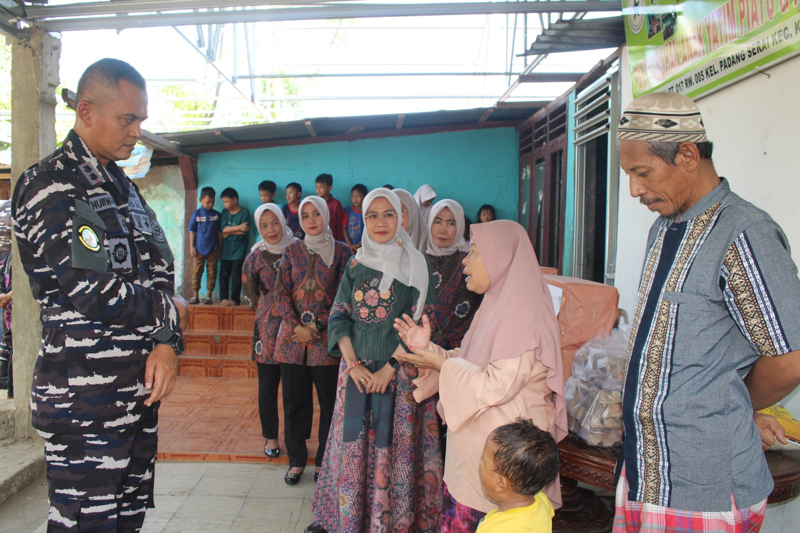 Peringati HUT Ke-40, Lanal Bengkulu Salurkan Bantuan Sembako Ke Panti Asuhan