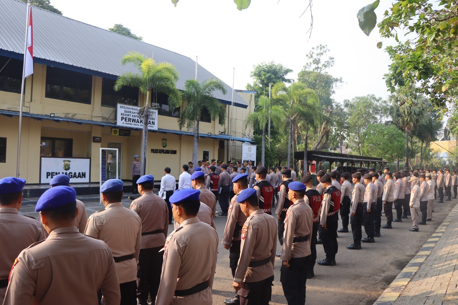Apel Pagi Polres Kepulauan Seribu, Wakapolres Tekankan Implementasi Direktif Kapolda Metro Jaya