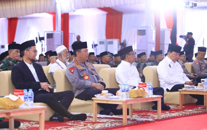 Kapolri Gelar Buka Puasa Bersama Kementerian dan TNI di Lapangan Bhayangkara Mabes Polri