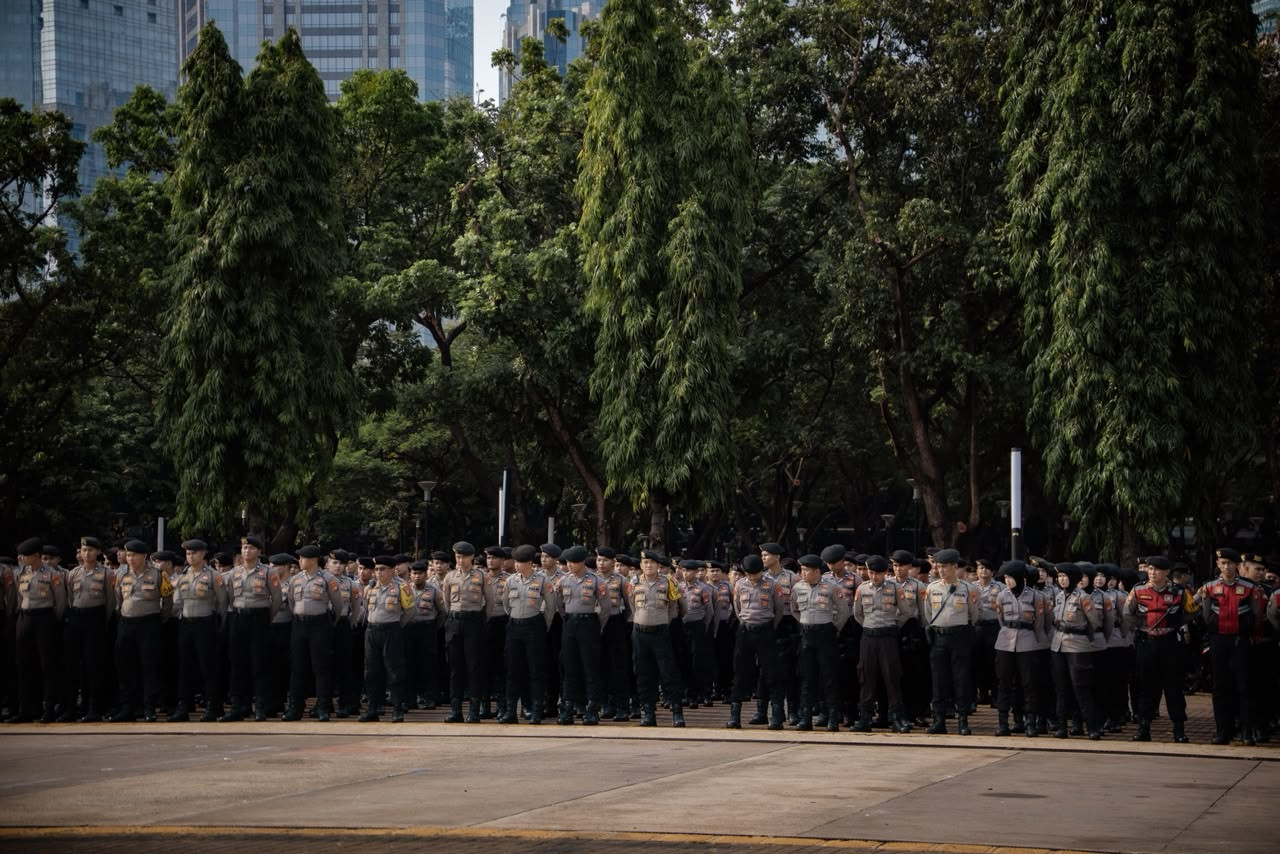 Polda Metro Jaya Kedepankan Pelayanan Humanis dalam Penyampaian Pendapat Buruh di DPR/MPR RI