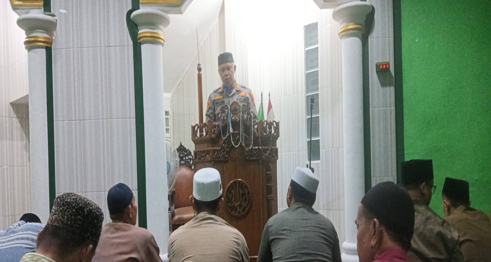 Polsek Pademangan Gelar Tarling di Masjid Al-Mubarokah, Sampaikan Pesan Kamtibmas
