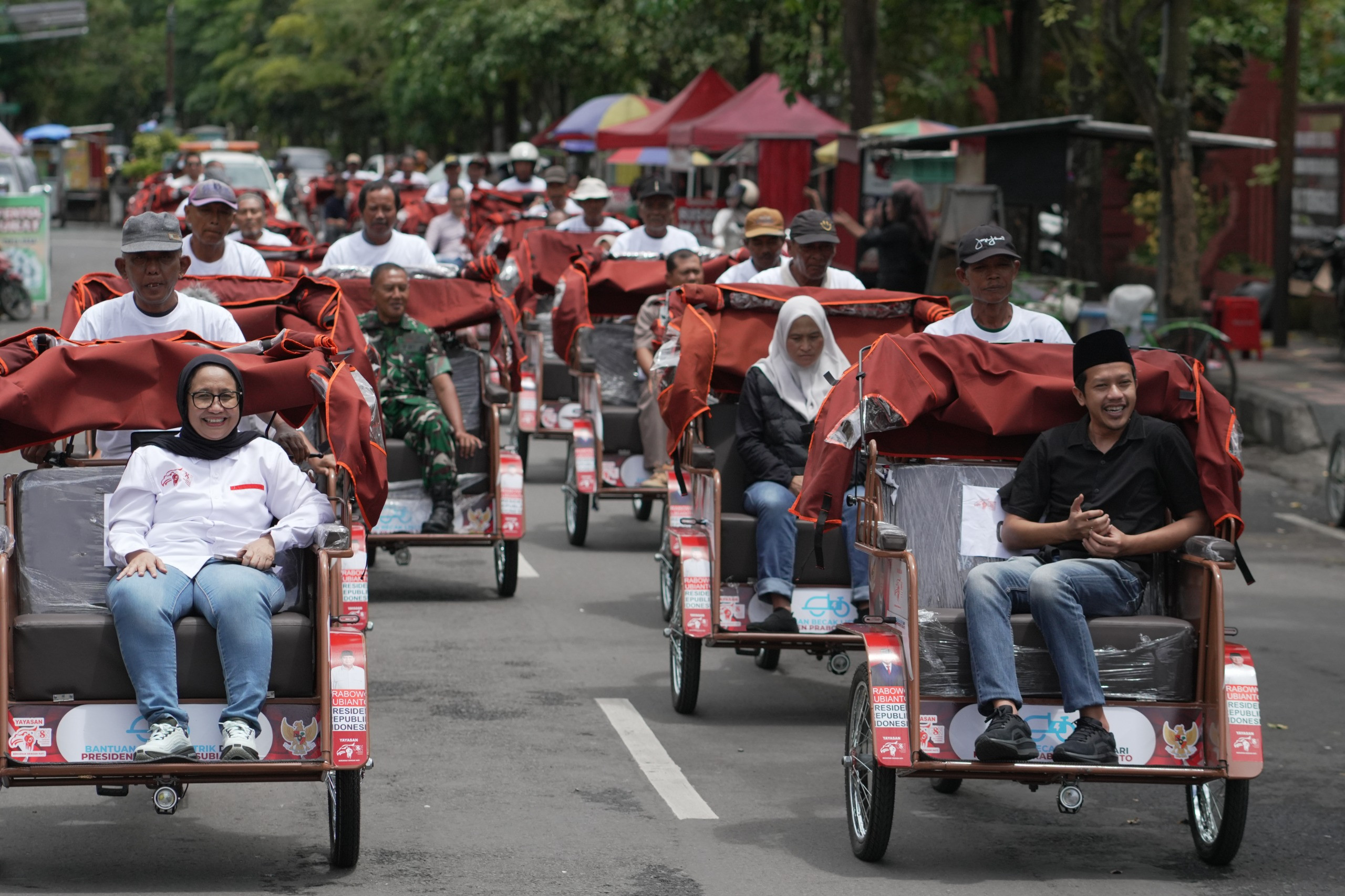 Becak Listrik dari Prabowo, Harapan Baru bagi Para Penarik Lansia di Trenggalek: Kami Dibesarkan dari Becak