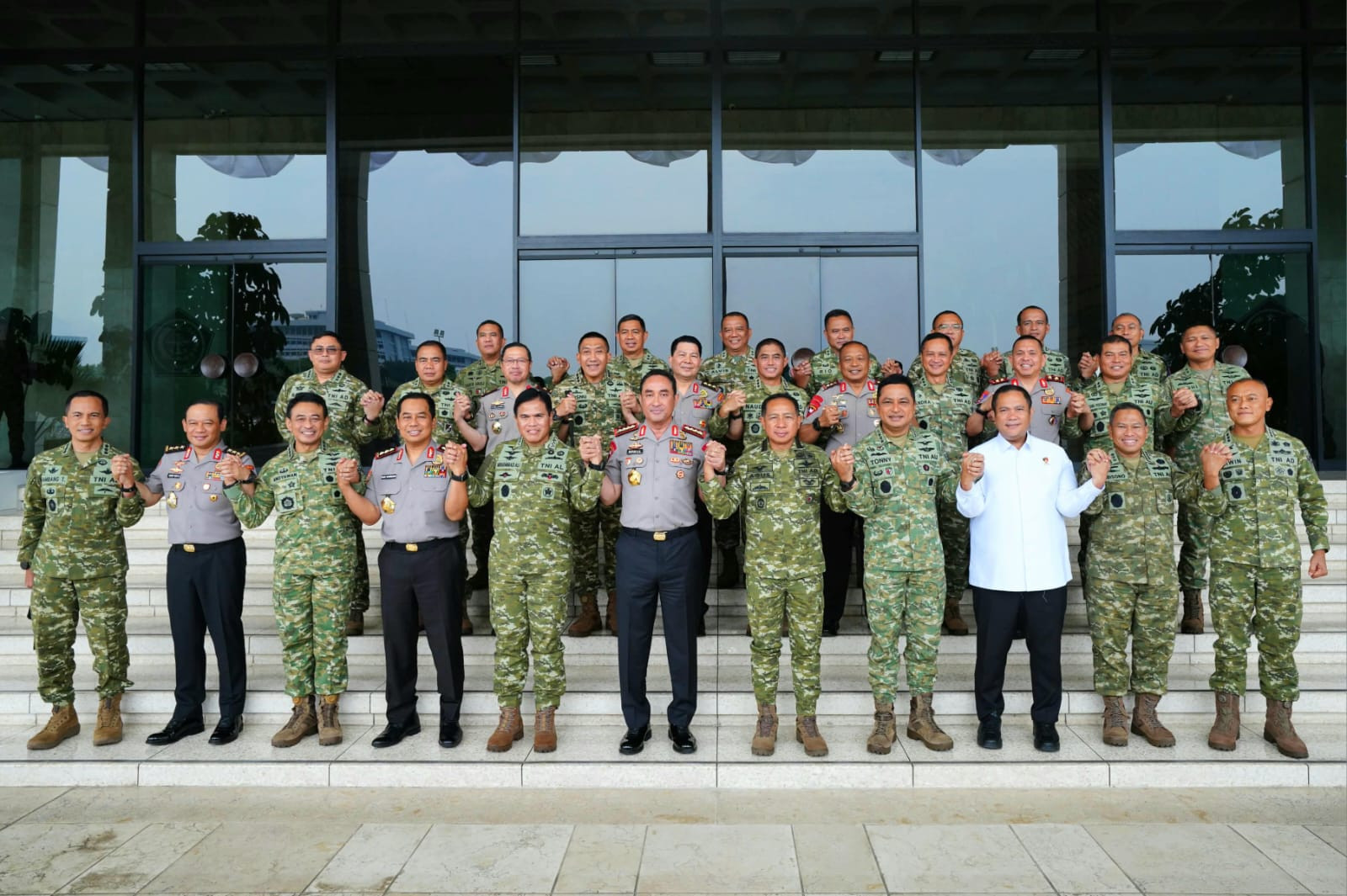 Panglima TNI dan Kapolri Perkuat Soliditas dan Sinergi TNI-Polri
