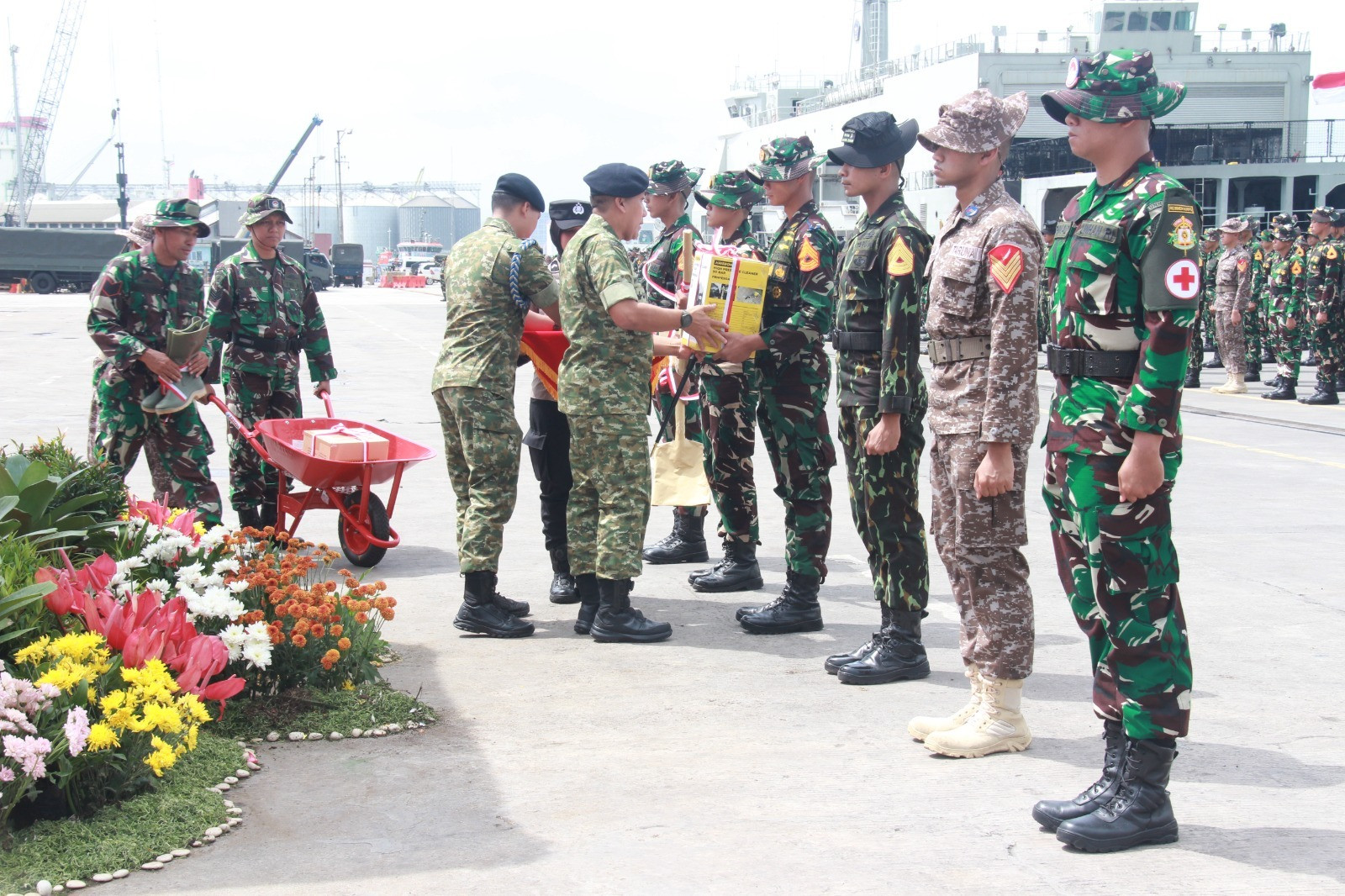 Latsitarda Nusantara XLVI/2026, Taruna Akademi TNI Hadir Bantu Masyarakat Aceh