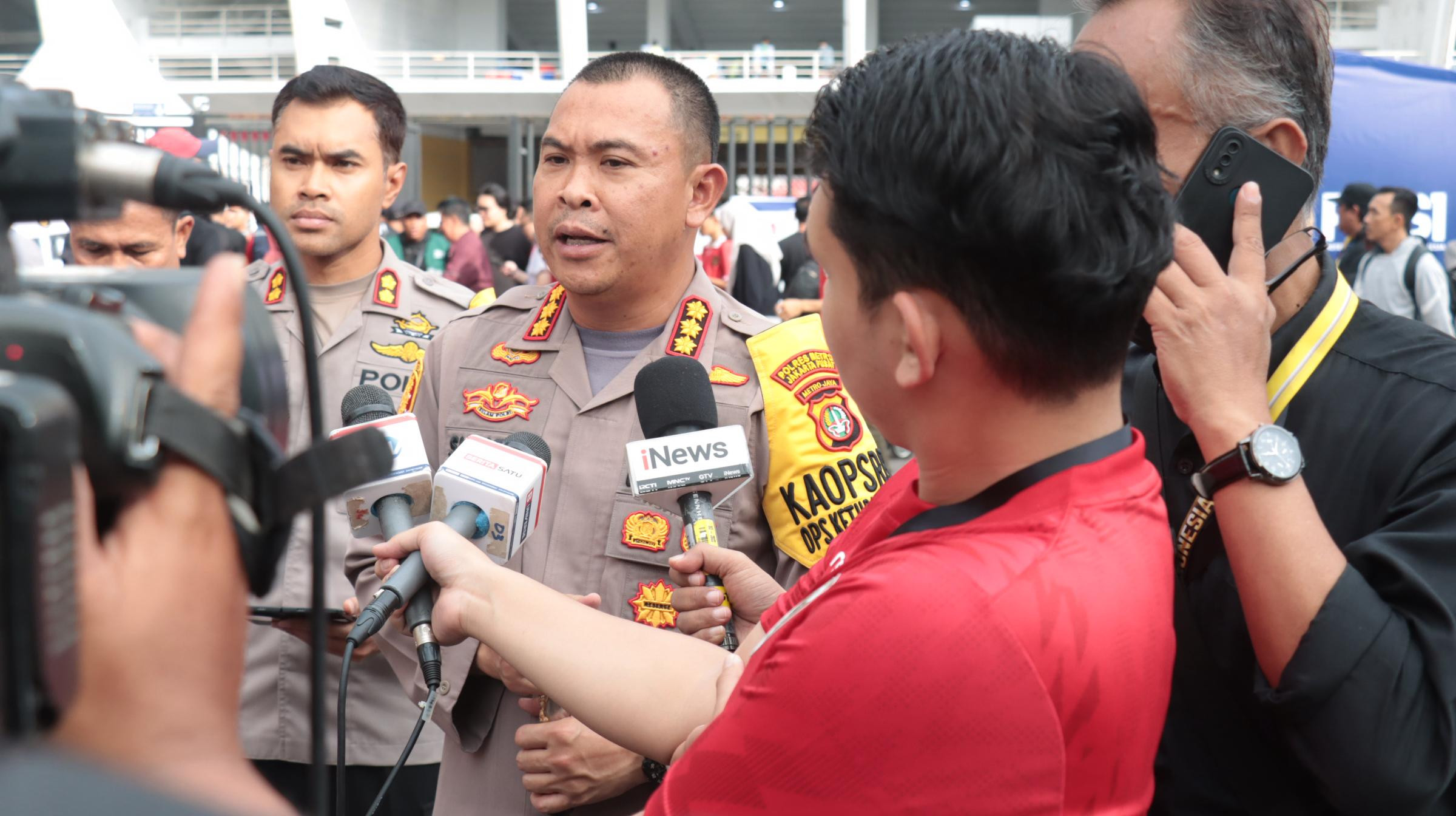 2.898 Personel Siaga, Kapolres Ajak Suporter Nikmati Laga Persija vs Persebaya dengan Tertib