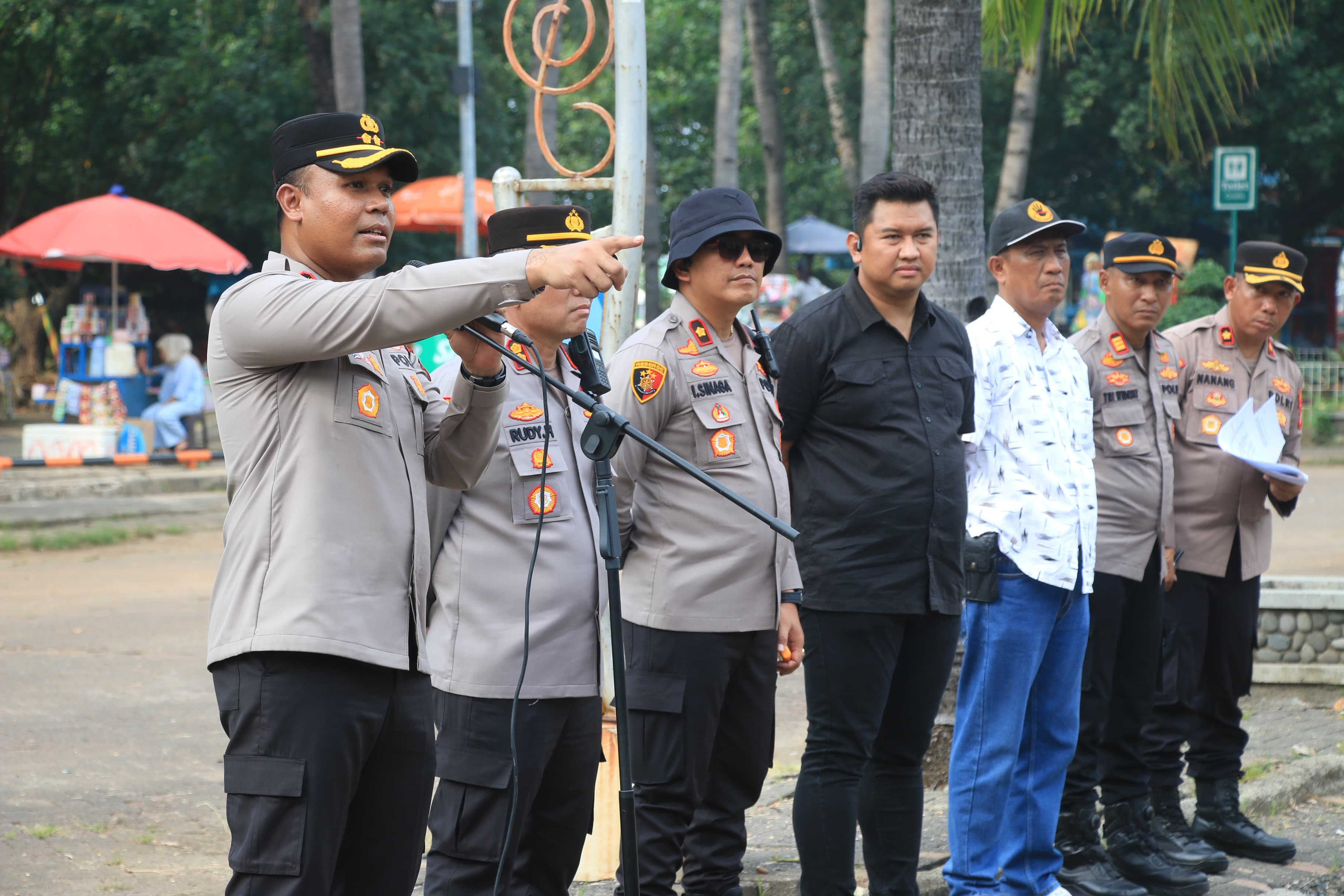 Wakapolres Metro Jakarta Utara Pimpin Apel Pengamanan Festival Musik Gratis di Ancol