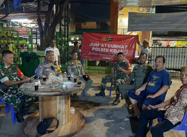 Jum'at Curhat Polsek Koja: Sinergi Tiga Pilar Jaga Kamtibmas di Tugu Utara