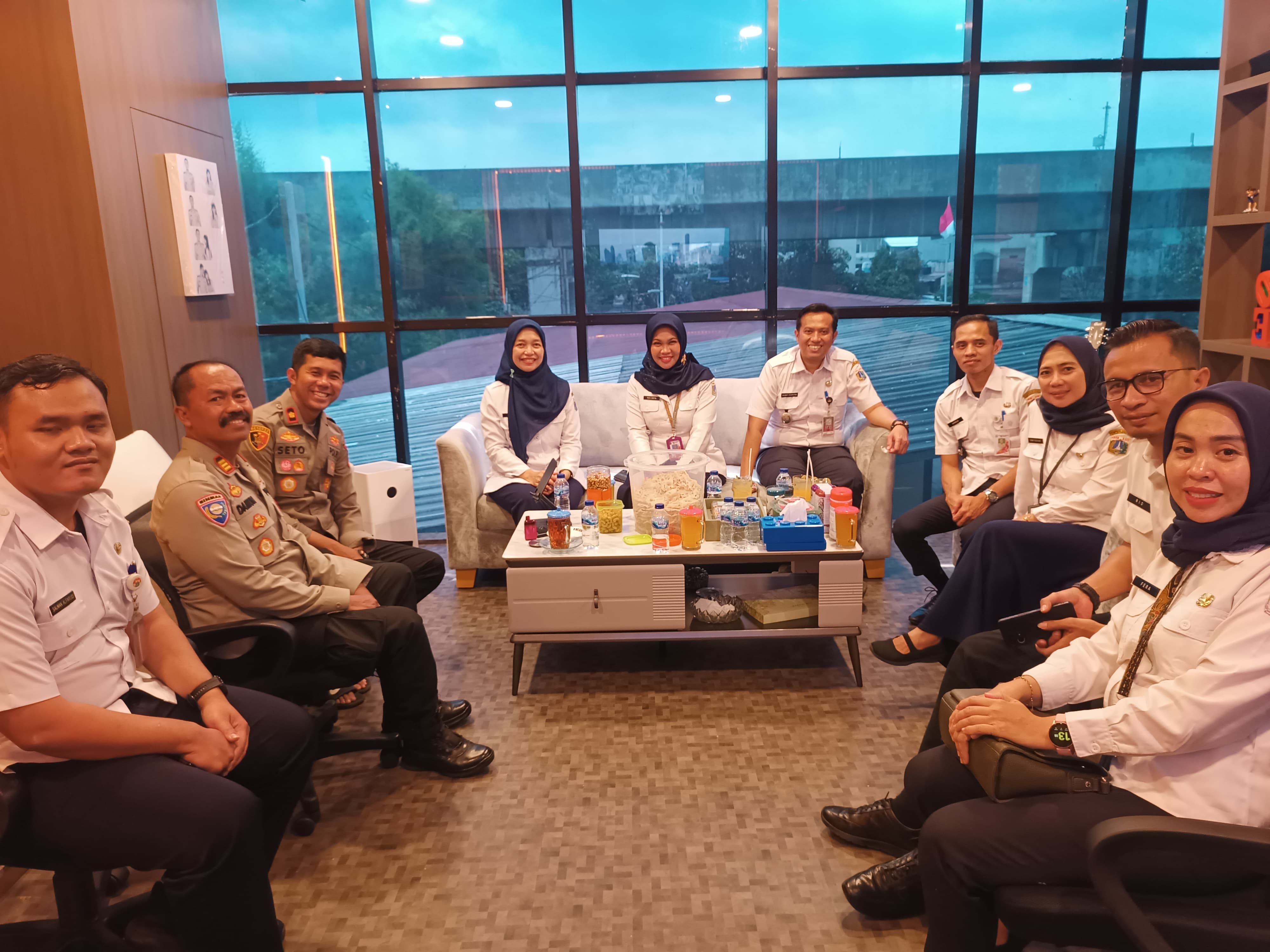 Halal Bihalal  dan Penutupan Operasi Ketupat Jaya 2025 di Polsek Kelapa Gading Berjalan Hangat dan Penuh Kekeluargaan