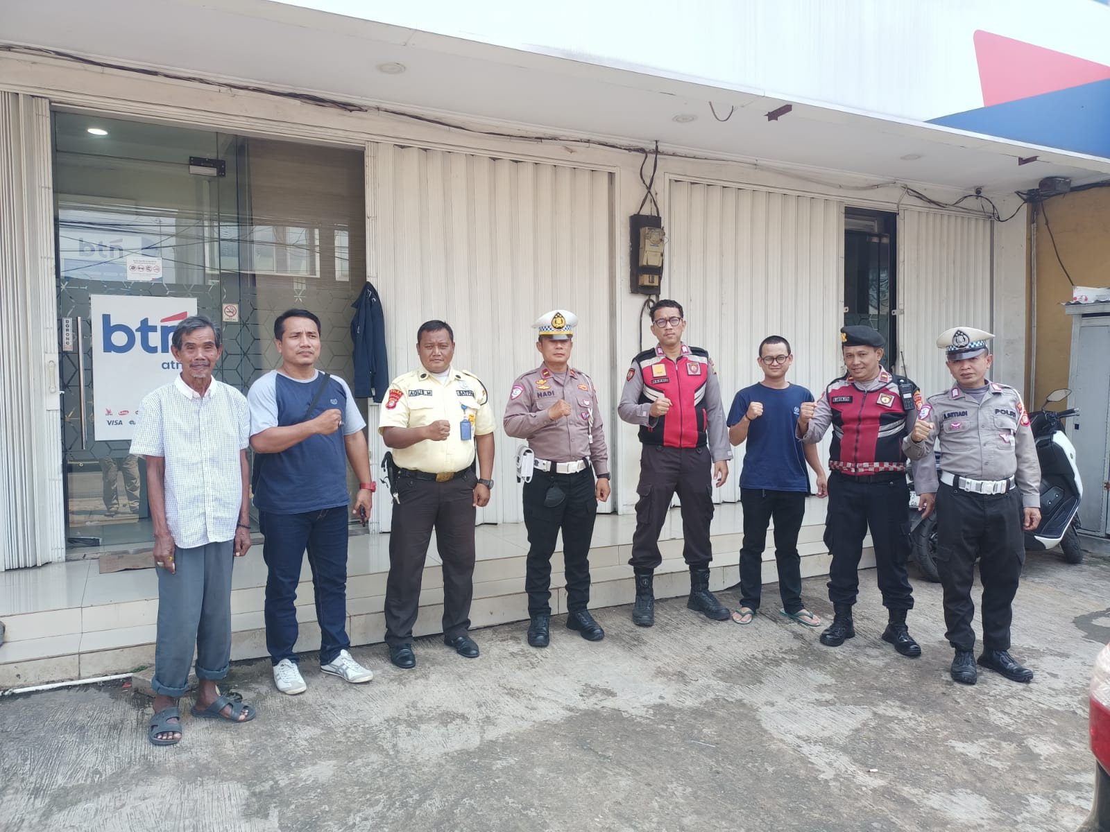 Polsek Bantargebang Gelar Patroli Skala Sedang, Antisipasi Gangguan Kamtibmas di Bantargebang dan Mustikajaya