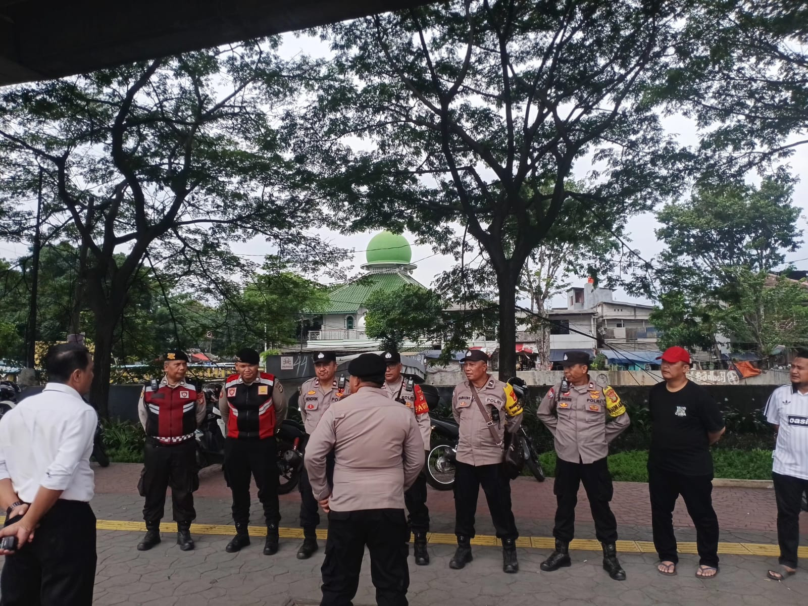 Polisi Gelar Penyekatan di Koja, Antisipasi Aksi Unjuk Rasa Mahasiswa