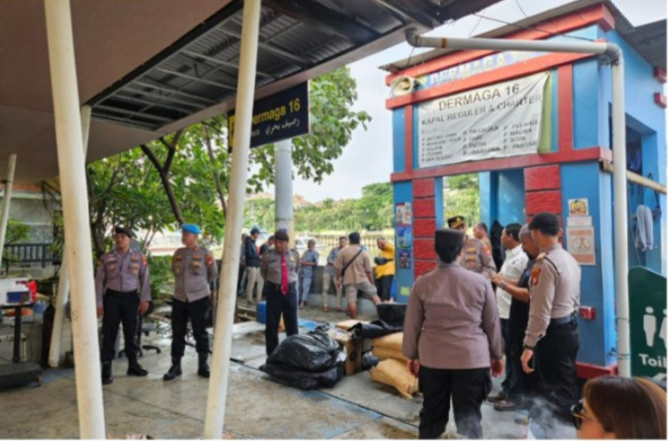 Polres Kepulauan Seribu Gelar Strong Point di Dermaga Marina Ancol, Utamakan Keselamatan Penumpang