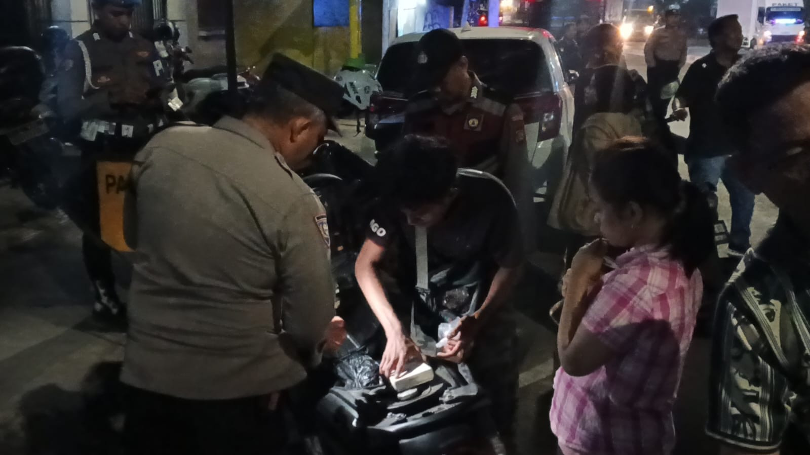 Polsek Metro Penjaringan Gelar KRYD, Tujuh Sepeda Motor Diamankan saat Patroli Antisipasi Tawuran