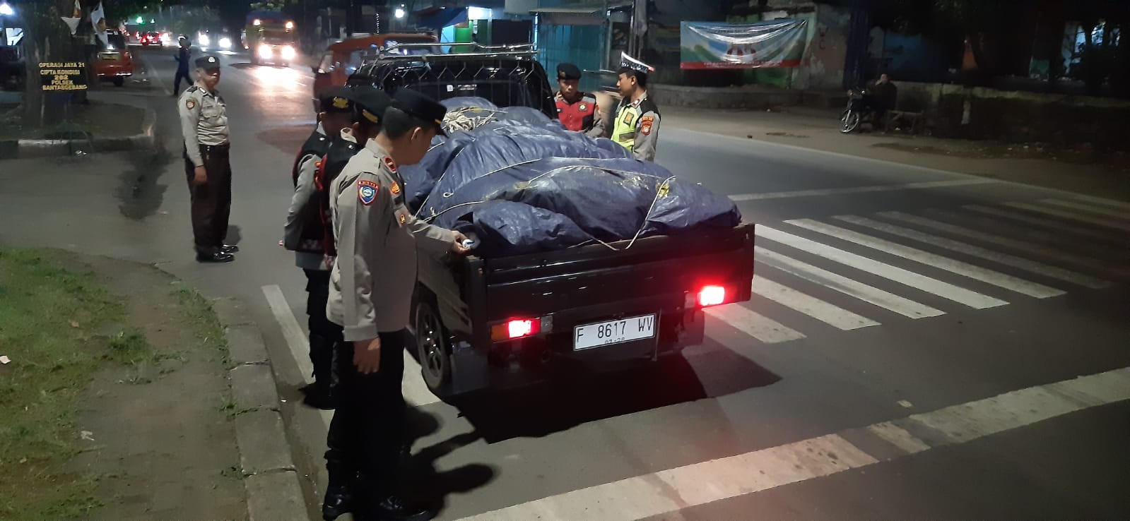 Polsek Bantargebang Tingkatkan Keamanan dengan Operasi Gabungan: Antisipasi Tawuran Remaja, Geng Motor, dan Kejahatan Jalanan