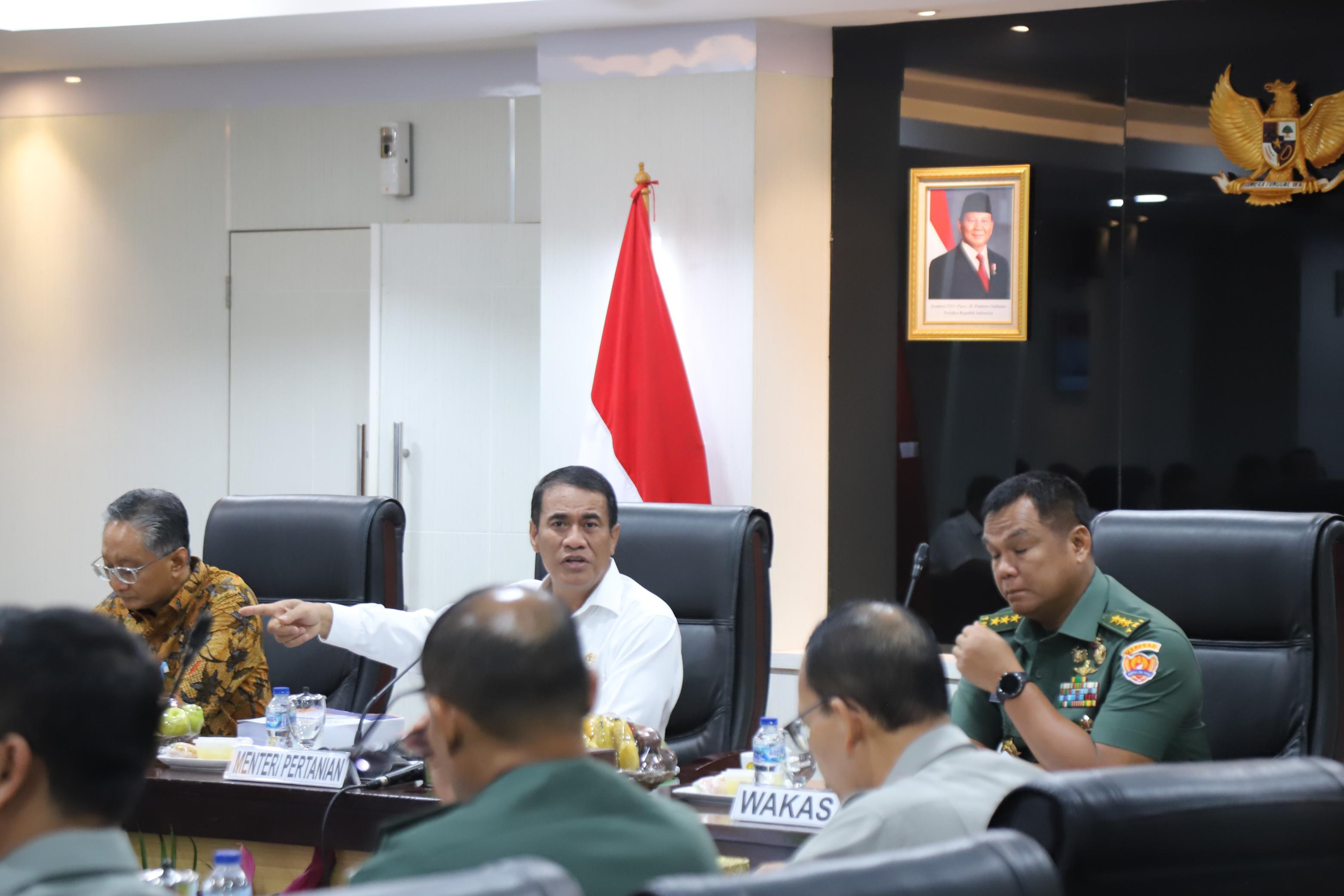 Mentan Amran, Menteri PU dan TNI AD Kompak Perkuat Kolaborasi Percepat Swasembada Pangan