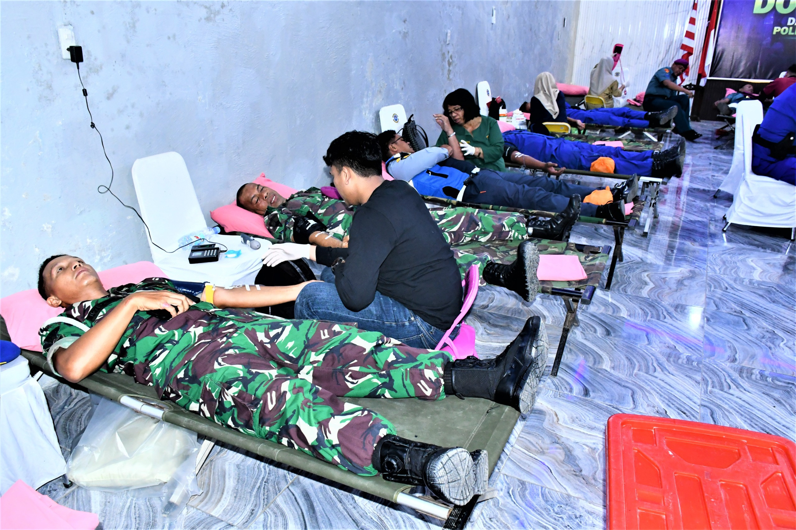 Sambut HUT Ke-79 Polisi MIliter Angkatan Laut, Pomal Lantamal I Gelar Bakti Sosial Donor Darah
