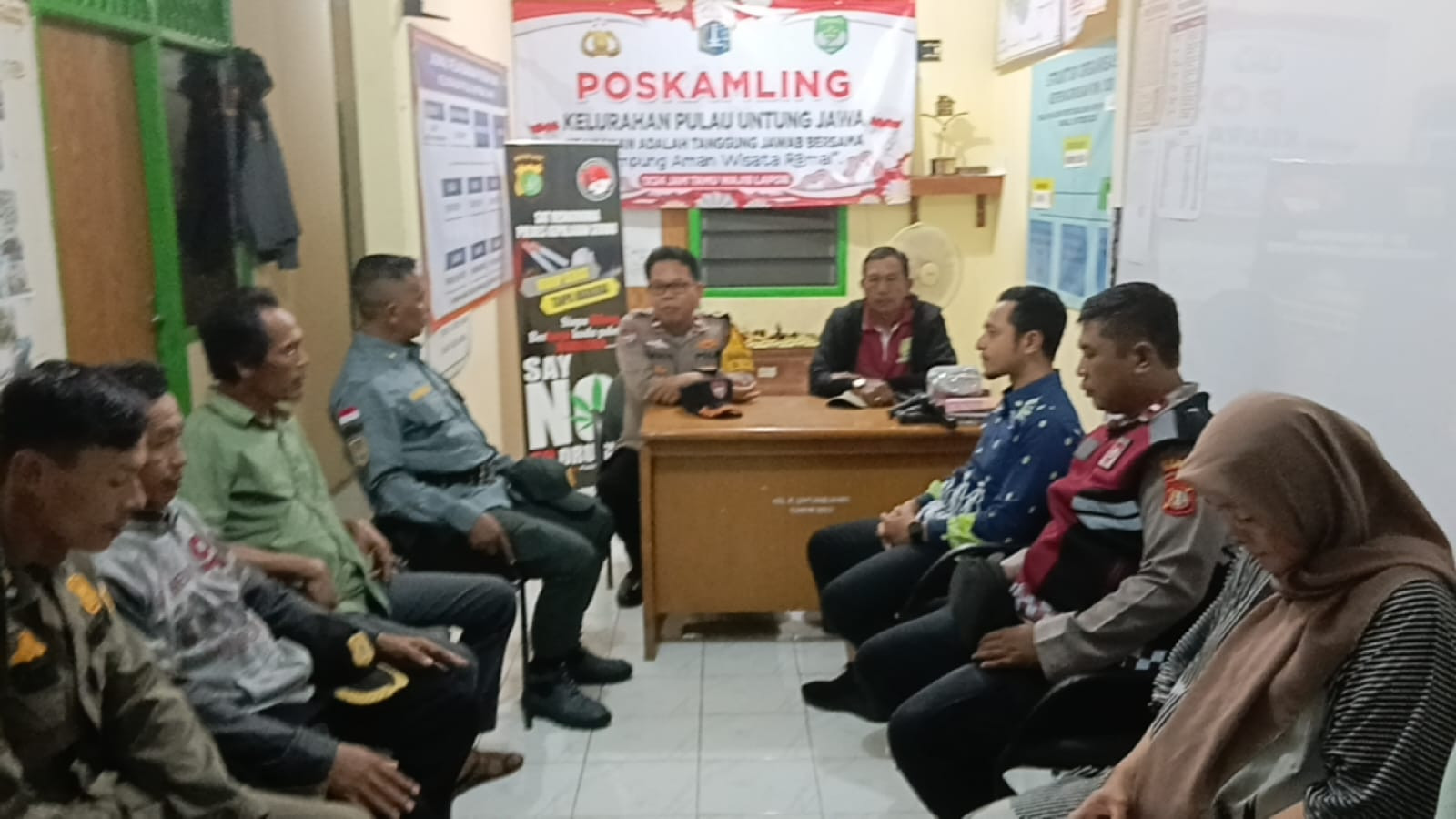 Polsek Kepulauan Seribu Selatan Gelar Pemantauan dan Pembinaan Pos Kamling di Tiga Kelurahan