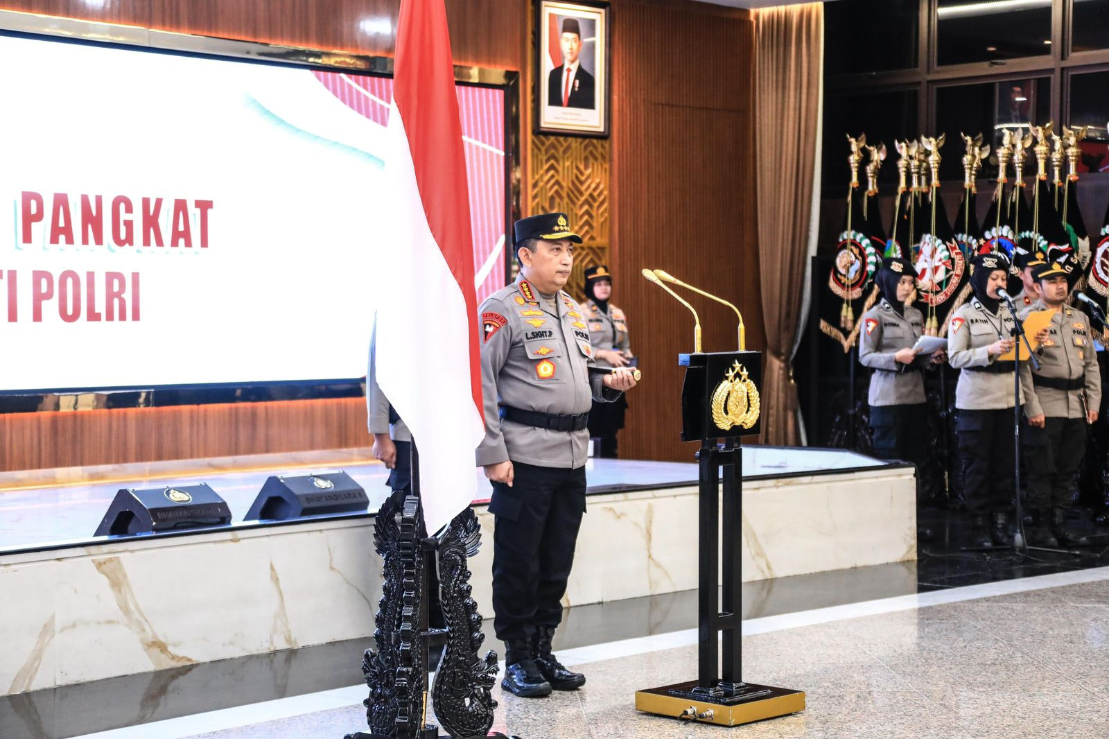 Mabes Polri Gelar Korps Raport Kenaikan Pangkat Pati Polri, 14 Perwira Tinggi Naik Pangkat