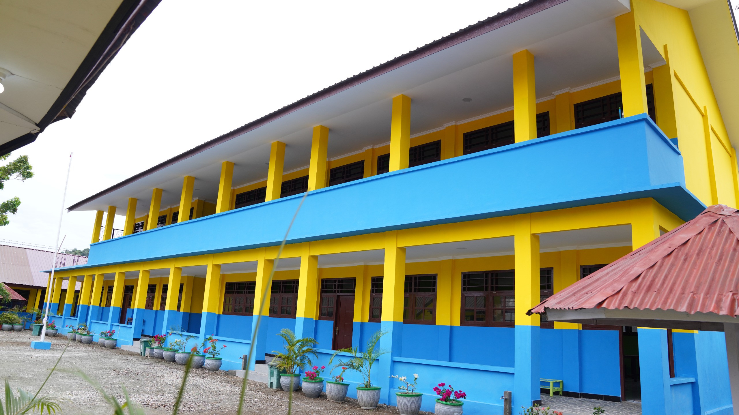 Dua Tahun Gerak Nyata di Sektor Pendidikan, Revitalisasi Sekolah dan Digitalisasi Terus Diperluas