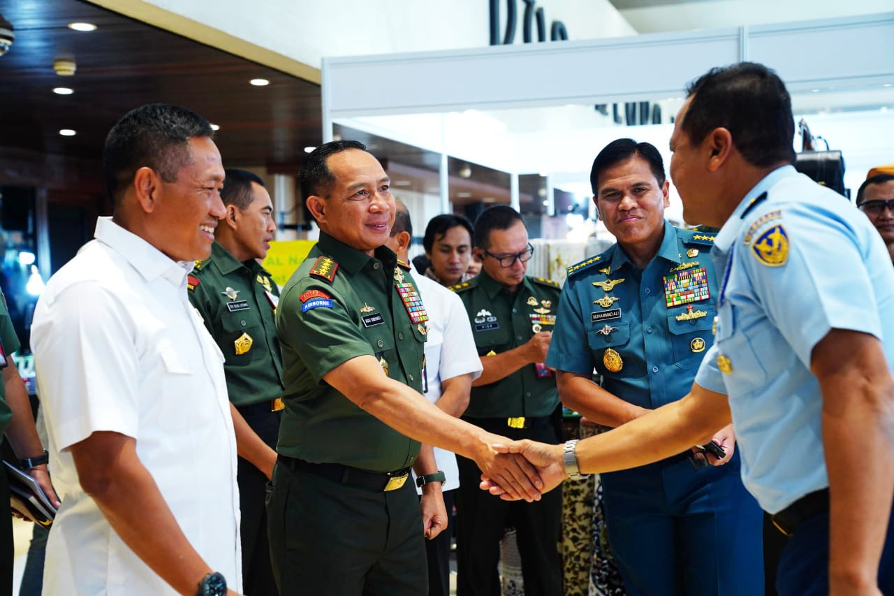 Panglima  TNI Dampingi Menhan RI Hadiri Rapat Kerja Dengan Komisi I DPR RI Bahas Hibah Patrol Boat Dari Jepang